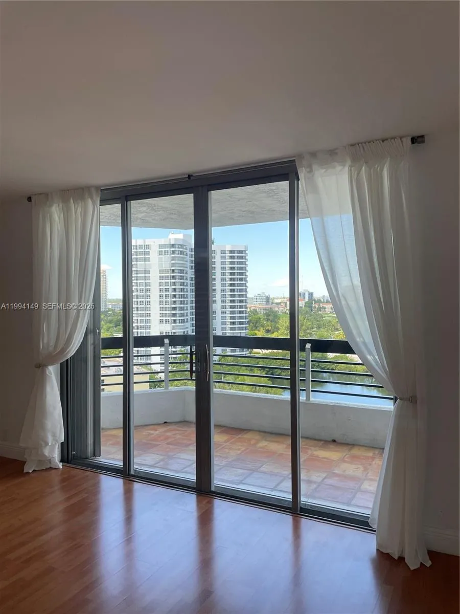 3530 Mystic Pointe Dr 1509, Aventura, Florida 3318, Aventura, Florida 33180, 2 Bedrooms Bedrooms, ,2 BathroomsBathrooms,Residential Lease,For Rent,3530 Mystic Pointe Dr 1509, Aventura, Florida 3318,A11994149