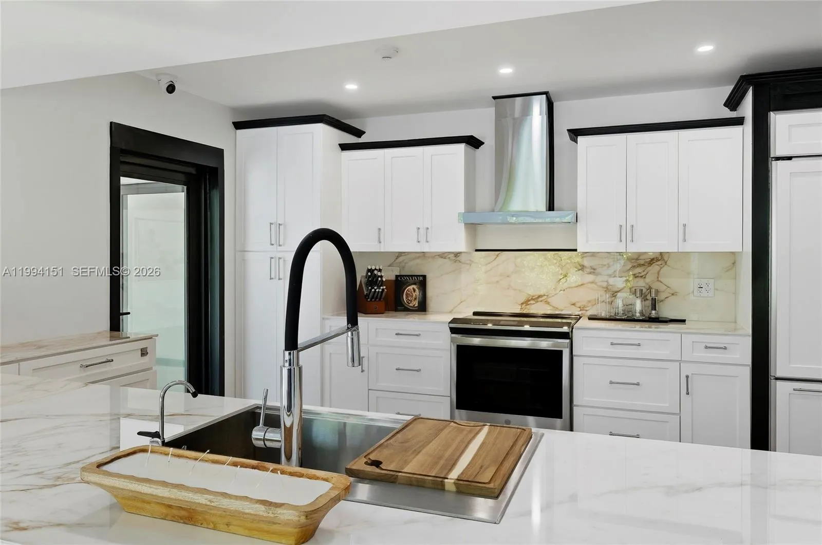 Miami, Florida 33143, 4 Bedrooms Bedrooms, ,2 BathroomsBathrooms,Residential Lease,For Rent,A11994151