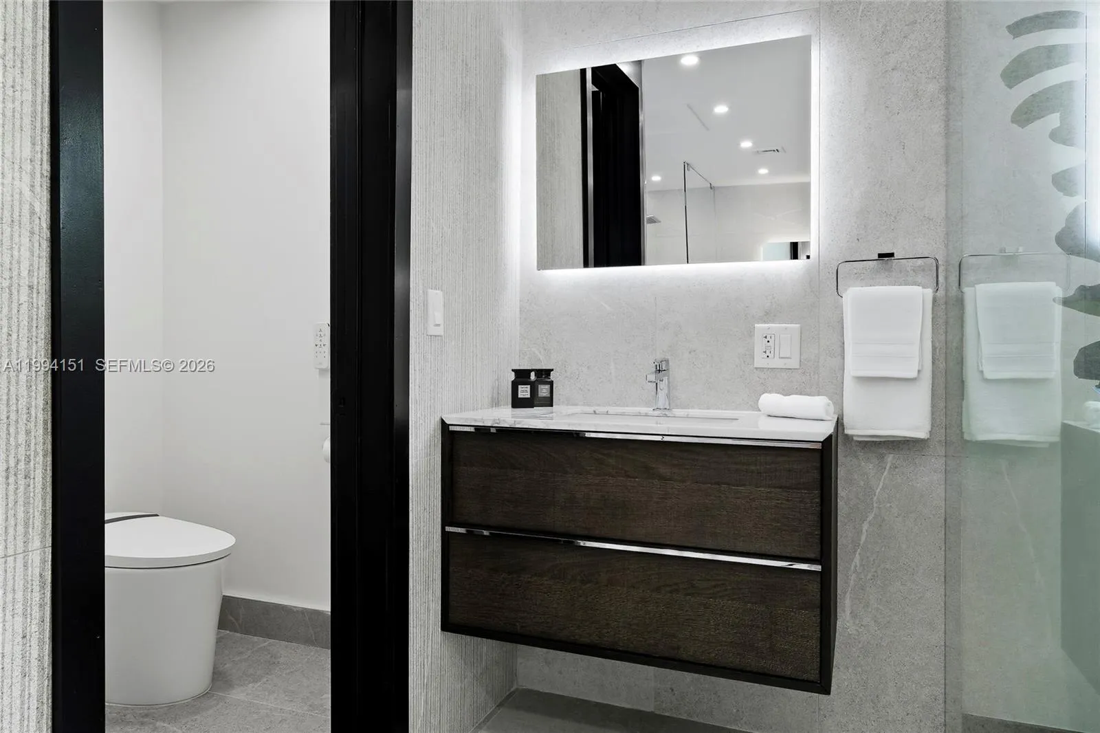 Miami, Florida 33143, 4 Bedrooms Bedrooms, ,2 BathroomsBathrooms,Residential Lease,For Rent,A11994151