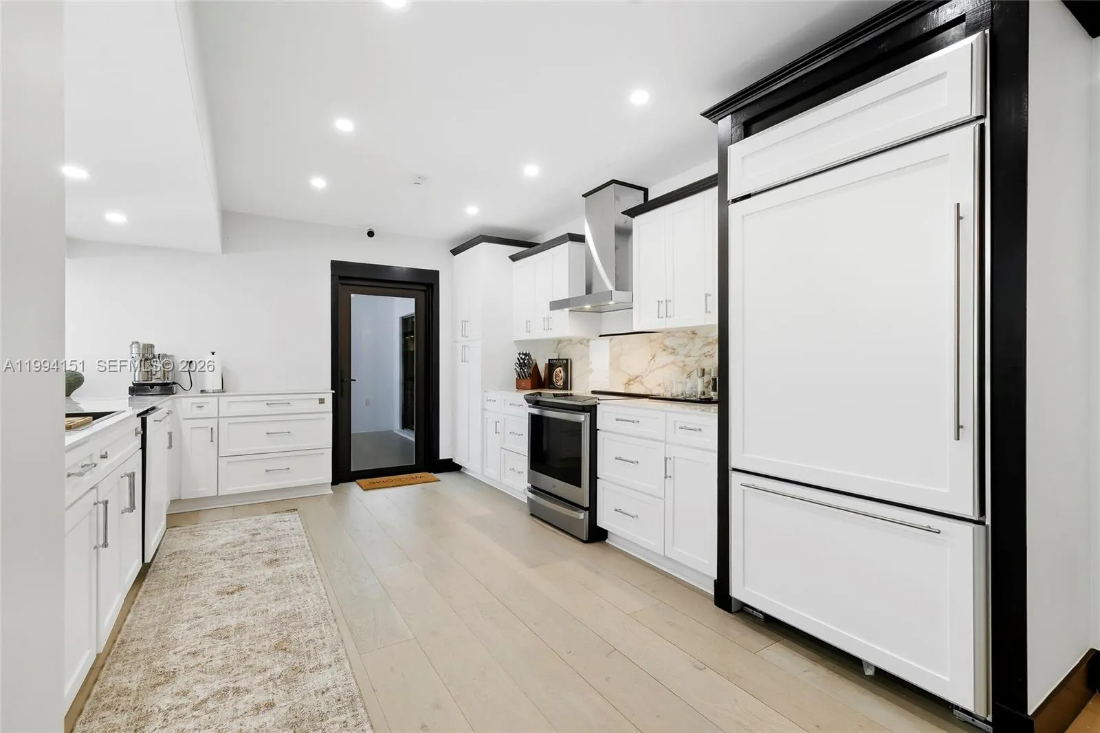 Miami, Florida 33143, 4 Bedrooms Bedrooms, ,2 BathroomsBathrooms,Residential Lease,For Rent,A11994151
