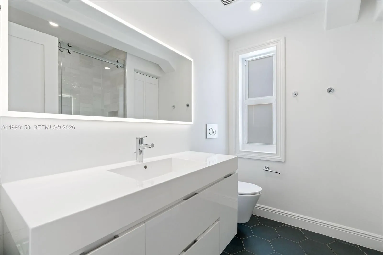 634 W 47th St, Miami Beach, Florida 33140, Miami Beach, Florida 33140, 5 Bedrooms Bedrooms, ,4 BathroomsBathrooms,Residential Lease,For Rent,634 W 47th St, Miami Beach, Florida 33140,A11993158