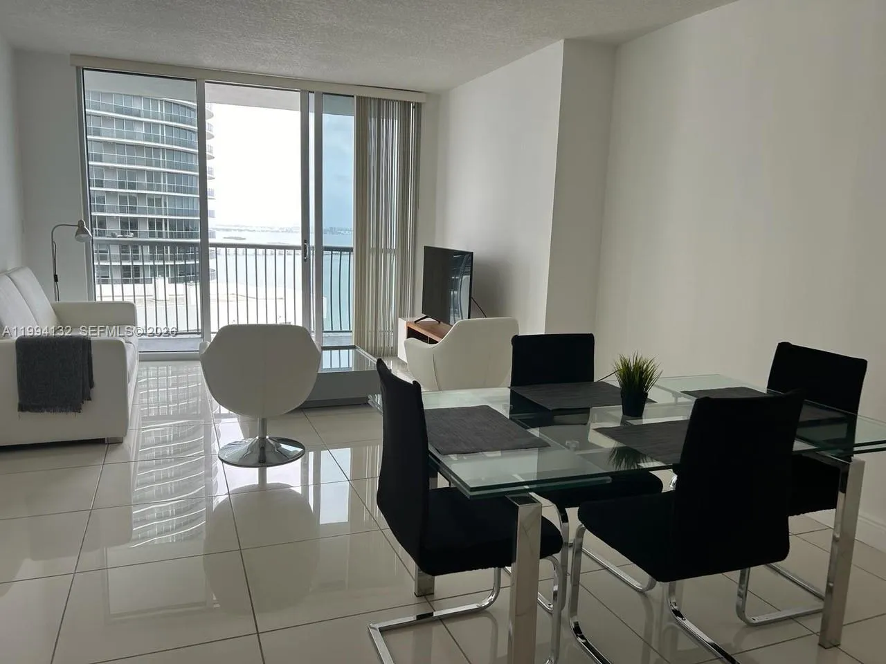 1750 N Bayshore Dr 4003, Miami, Florida 33132, Miami, Florida 33132, 1 Bedroom Bedrooms, ,1 BathroomBathrooms,Residential Lease,For Rent,1750 N Bayshore Dr 4003, Miami, Florida 33132,A11994132