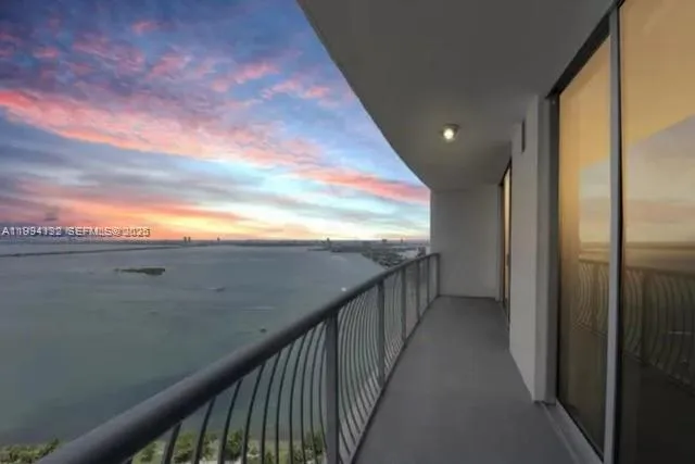 1750 N Bayshore Dr 4003, Miami, Florida 33132, Miami, Florida 33132, 1 Bedroom Bedrooms, ,1 BathroomBathrooms,Residential Lease,For Rent,1750 N Bayshore Dr 4003, Miami, Florida 33132,A11994132