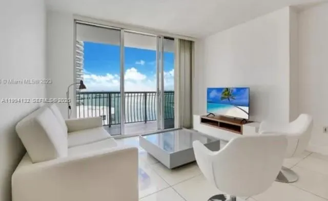 1750 N Bayshore Dr 4003, Miami, Florida 33132, Miami, Florida 33132, 1 Bedroom Bedrooms, ,1 BathroomBathrooms,Residential Lease,For Rent,1750 N Bayshore Dr 4003, Miami, Florida 33132,A11994132