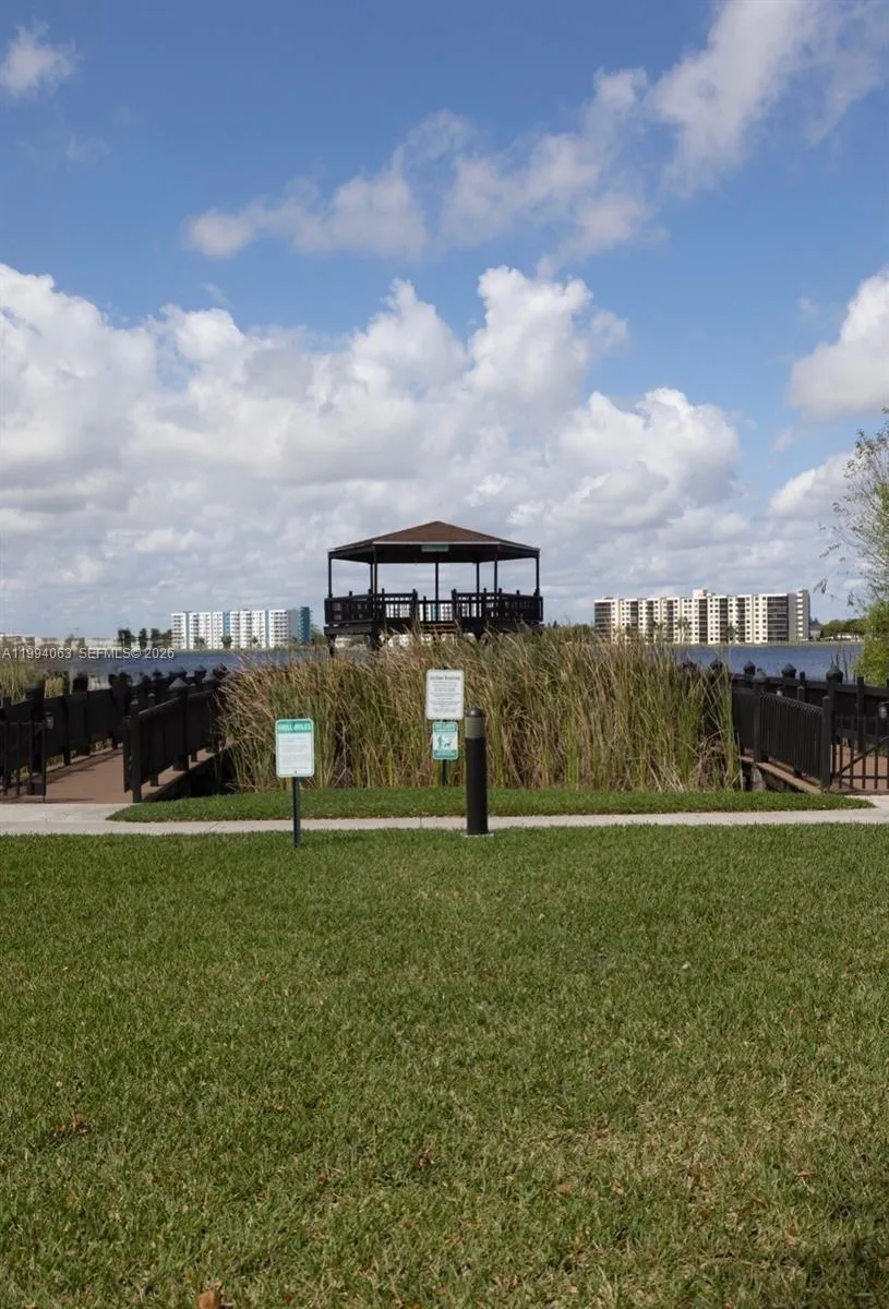 105 Lake Emerald Dr 708, Oakland Park, Florida 333, Oakland Park, Florida 33309, 1 Bedroom Bedrooms, ,1 BathroomBathrooms,Residential Lease,For Rent,105 Lake Emerald Dr 708, Oakland Park, Florida 333,A11994063