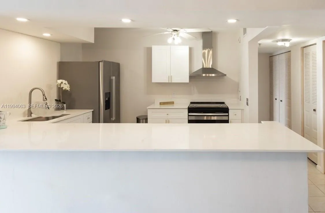 105 Lake Emerald Dr 708, Oakland Park, Florida 333, Oakland Park, Florida 33309, 1 Bedroom Bedrooms, ,1 BathroomBathrooms,Residential Lease,For Rent,105 Lake Emerald Dr 708, Oakland Park, Florida 333,A11994063