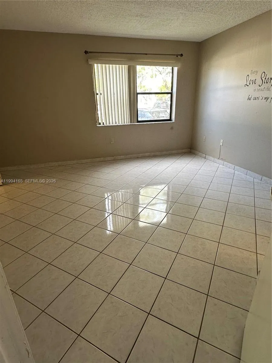 10245 Nw 9th St Cir 111-9, Miami, Florida 33172, Miami, Florida 33172, 2 Bedrooms Bedrooms, ,2 BathroomsBathrooms,Residential Lease,For Rent,10245 Nw 9th St Cir 111-9, Miami, Florida 33172,A11994165