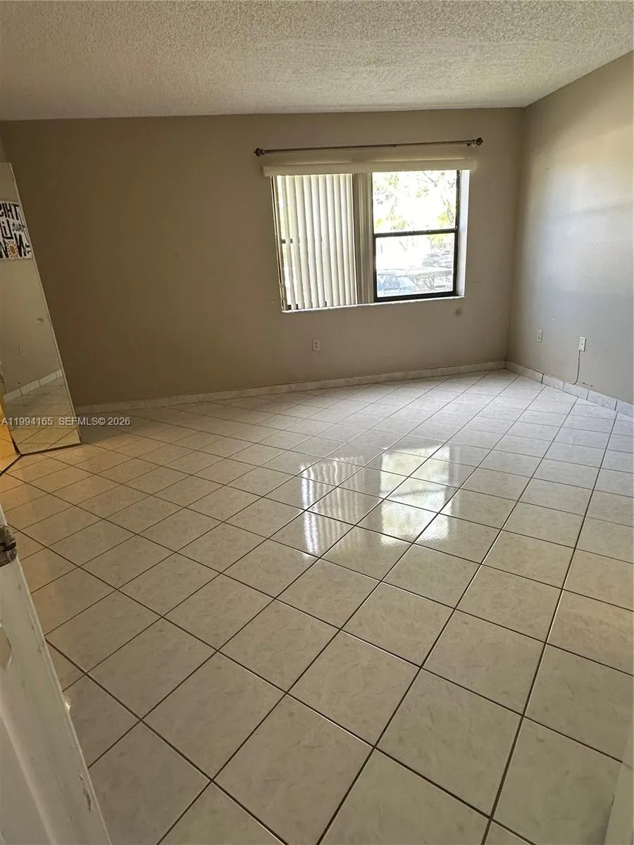 10245 Nw 9th St Cir 111-9, Miami, Florida 33172, Miami, Florida 33172, 2 Bedrooms Bedrooms, ,2 BathroomsBathrooms,Residential Lease,For Rent,10245 Nw 9th St Cir 111-9, Miami, Florida 33172,A11994165
