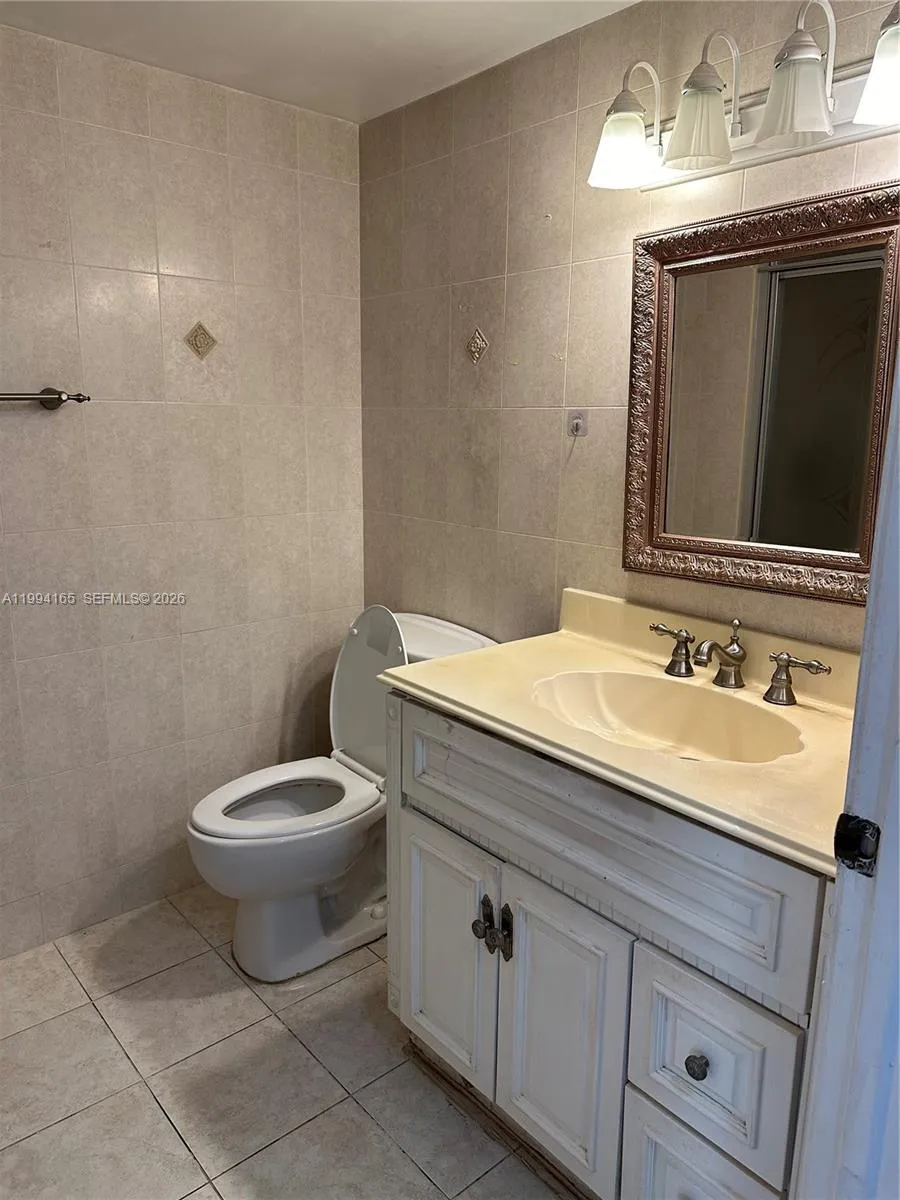10245 Nw 9th St Cir 111-9, Miami, Florida 33172, Miami, Florida 33172, 2 Bedrooms Bedrooms, ,2 BathroomsBathrooms,Residential Lease,For Rent,10245 Nw 9th St Cir 111-9, Miami, Florida 33172,A11994165