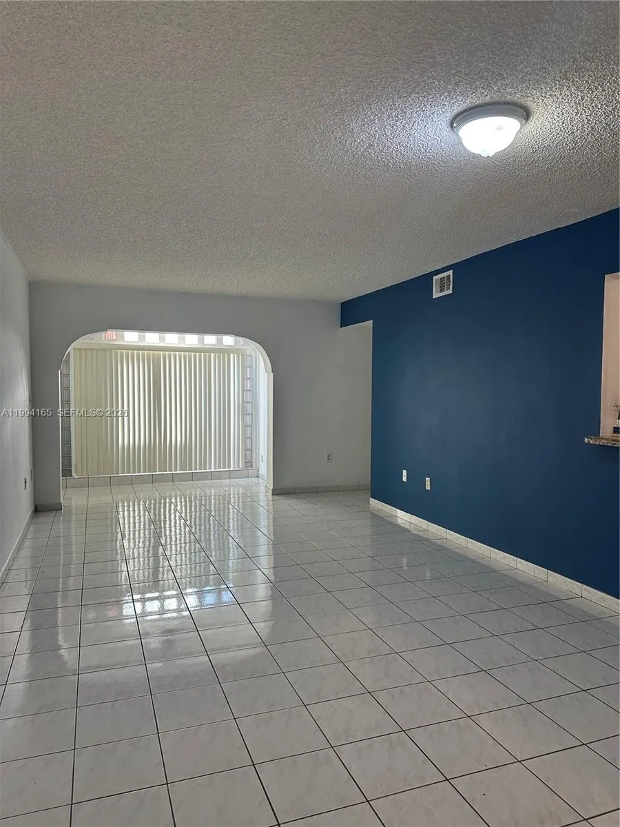 10245 Nw 9th St Cir 111-9, Miami, Florida 33172, Miami, Florida 33172, 2 Bedrooms Bedrooms, ,2 BathroomsBathrooms,Residential Lease,For Rent,10245 Nw 9th St Cir 111-9, Miami, Florida 33172,A11994165