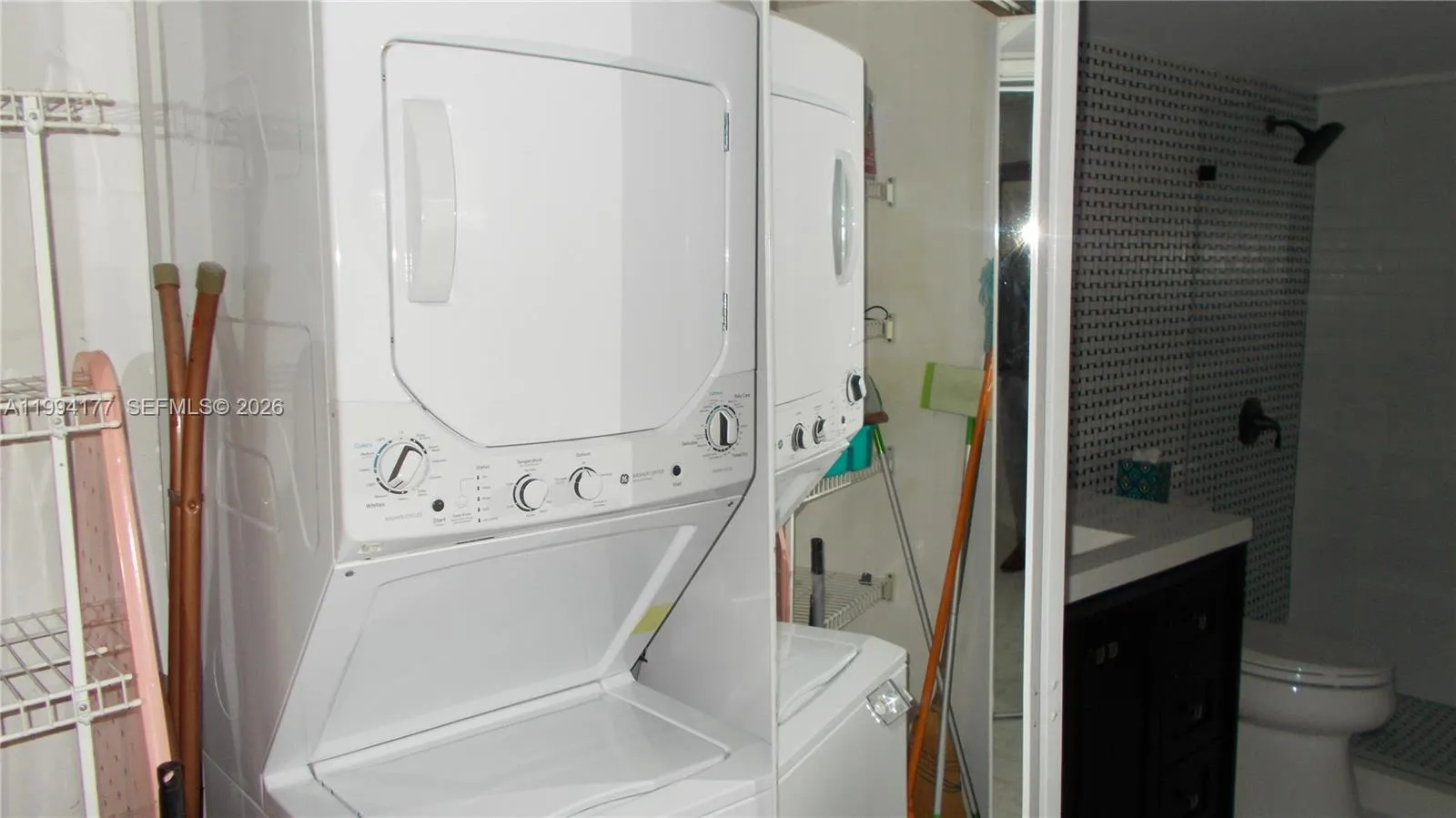 13705 Sw 12th St 401b, Pembroke Pines, Florida 330, Pembroke Pines, Florida 33027, 2 Bedrooms Bedrooms, ,2 BathroomsBathrooms,Residential Lease,For Rent,13705 Sw 12th St 401b, Pembroke Pines, Florida 330,A11994177