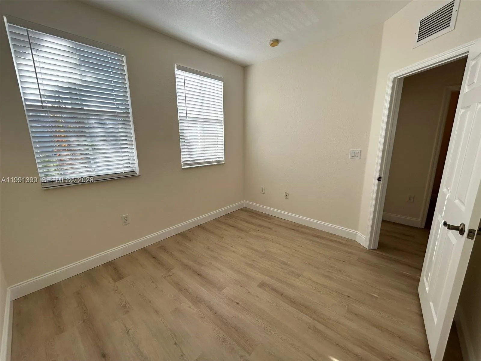 12515 Sw 124th Path, Miami, Florida 33186, Miami, Florida 33186, 4 Bedrooms Bedrooms, ,2 BathroomsBathrooms,Residential Lease,For Rent,12515 Sw 124th Path, Miami, Florida 33186,A11991399