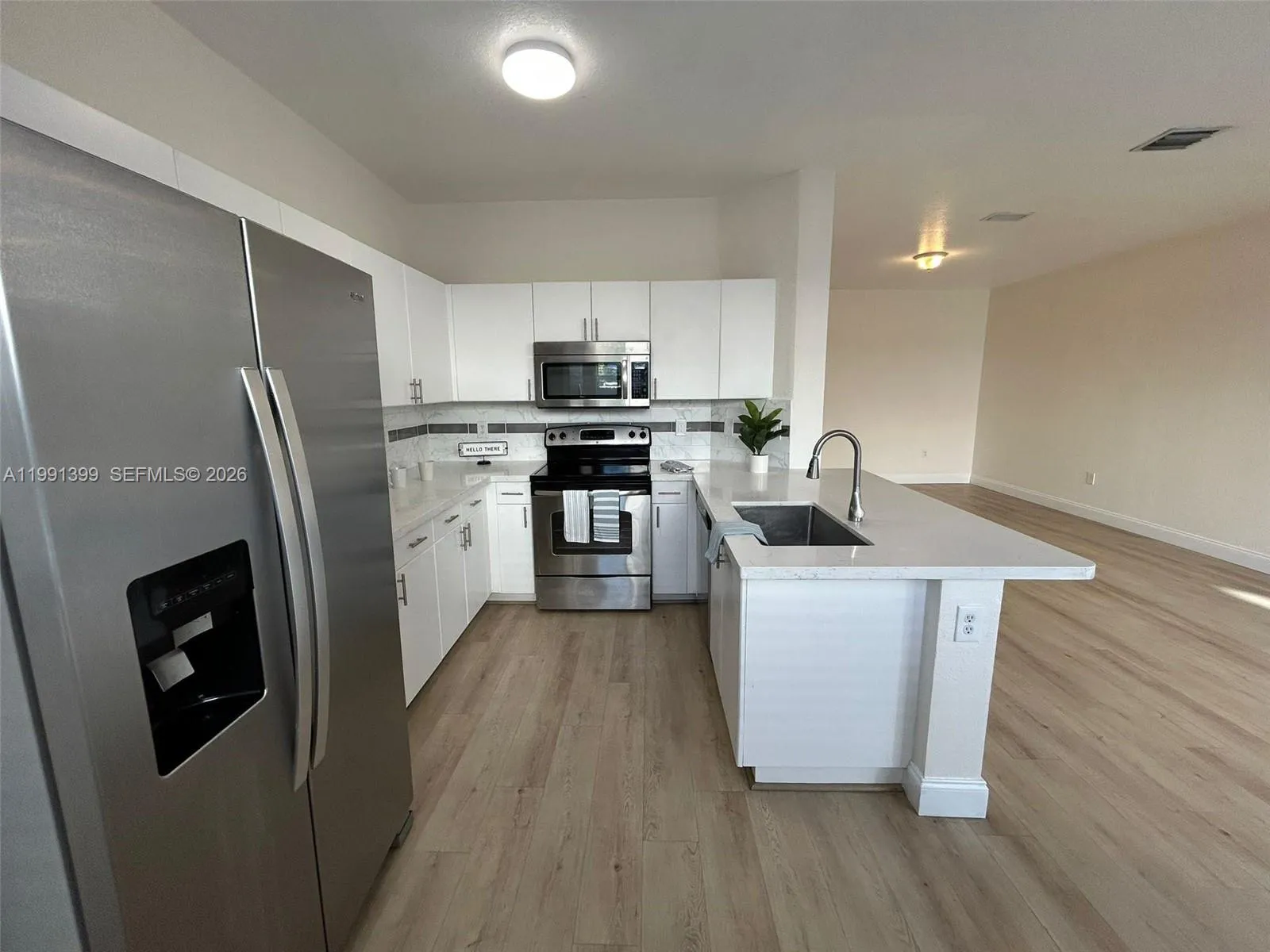 12515 Sw 124th Path, Miami, Florida 33186, Miami, Florida 33186, 4 Bedrooms Bedrooms, ,2 BathroomsBathrooms,Residential Lease,For Rent,12515 Sw 124th Path, Miami, Florida 33186,A11991399