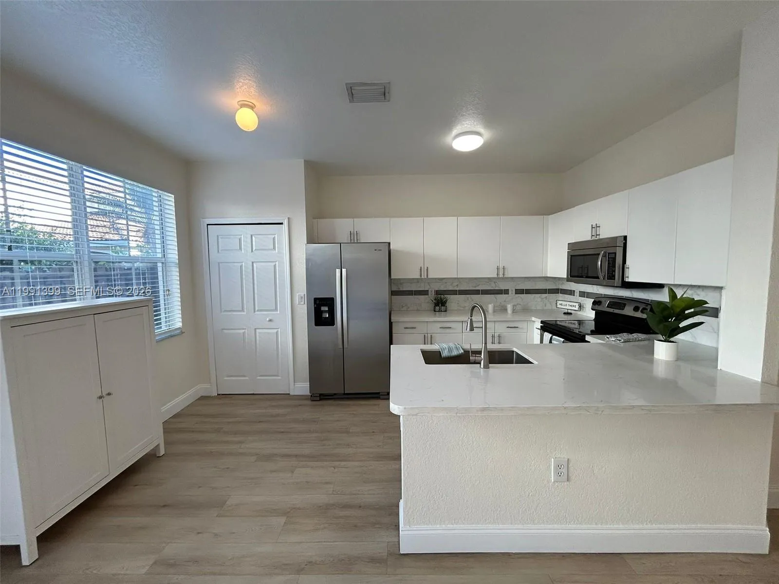 12515 Sw 124th Path, Miami, Florida 33186, Miami, Florida 33186, 4 Bedrooms Bedrooms, ,2 BathroomsBathrooms,Residential Lease,For Rent,12515 Sw 124th Path, Miami, Florida 33186,A11991399