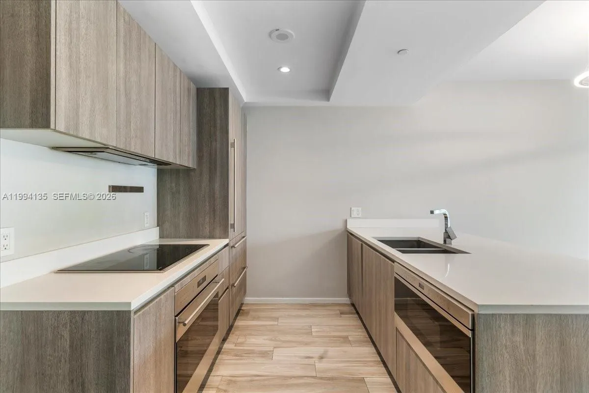 801 S Miami Ave 2603, Miami, Florida 33130, Miami, Florida 33130, 1 Bedroom Bedrooms, ,2 BathroomsBathrooms,Residential Lease,For Rent,801 S Miami Ave 2603, Miami, Florida 33130,A11994135