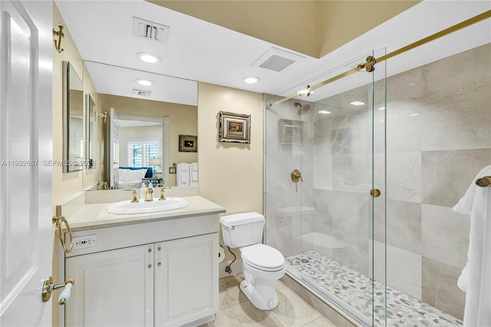 625 Se Poinciana, Fort Lauderdale, Florida 33301, Fort Lauderdale, Florida 33301, 6 Bedrooms Bedrooms, ,5 BathroomsBathrooms,Residential Lease,For Rent,625 Se Poinciana, Fort Lauderdale, Florida 33301,A11992667