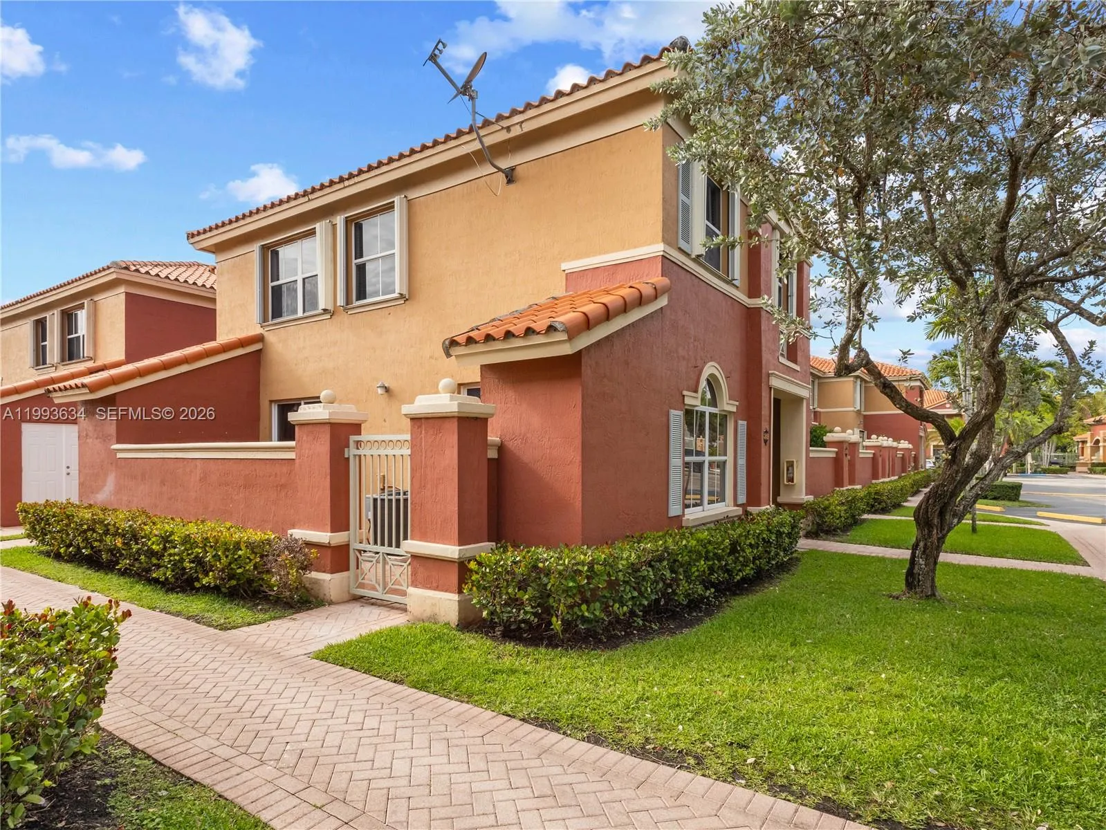 6201 Nw 114th Pl 249, Doral, Florida 33178, Doral, Florida 33178, 3 Bedrooms Bedrooms, ,2 BathroomsBathrooms,Residential Lease,For Rent,6201 Nw 114th Pl 249, Doral, Florida 33178,A11993634