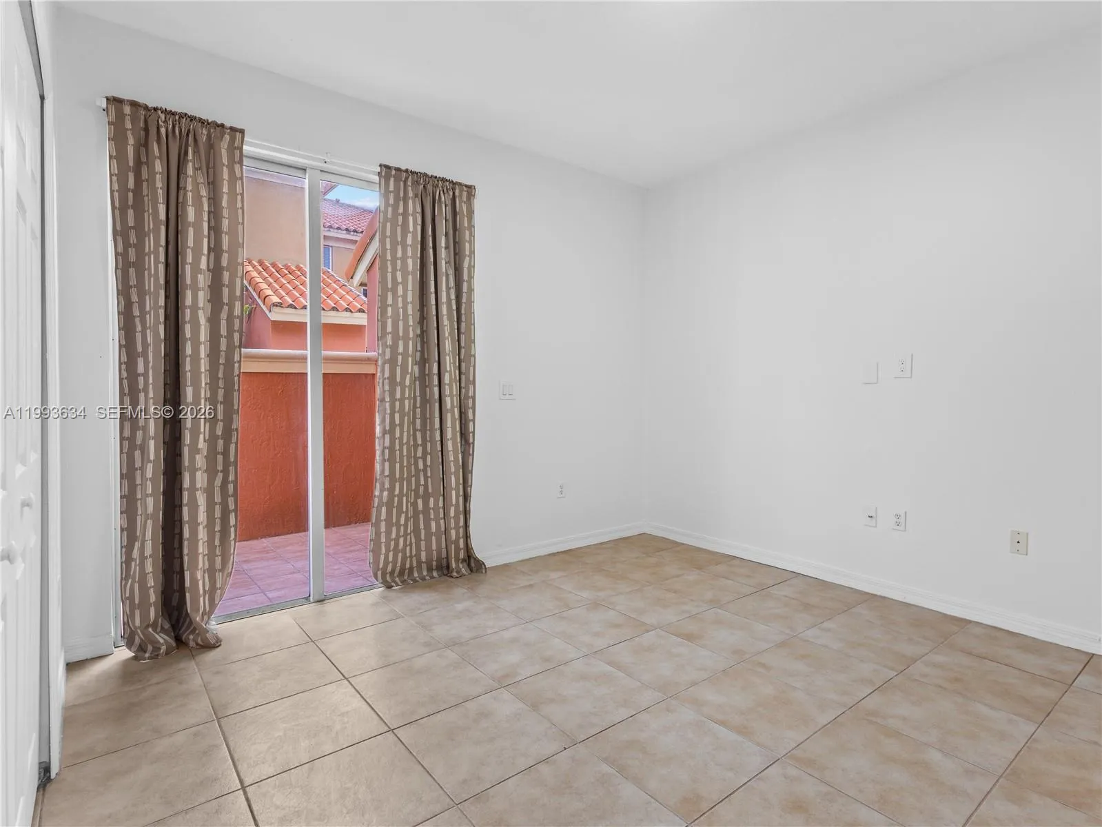 6201 Nw 114th Pl 249, Doral, Florida 33178, Doral, Florida 33178, 3 Bedrooms Bedrooms, ,2 BathroomsBathrooms,Residential Lease,For Rent,6201 Nw 114th Pl 249, Doral, Florida 33178,A11993634