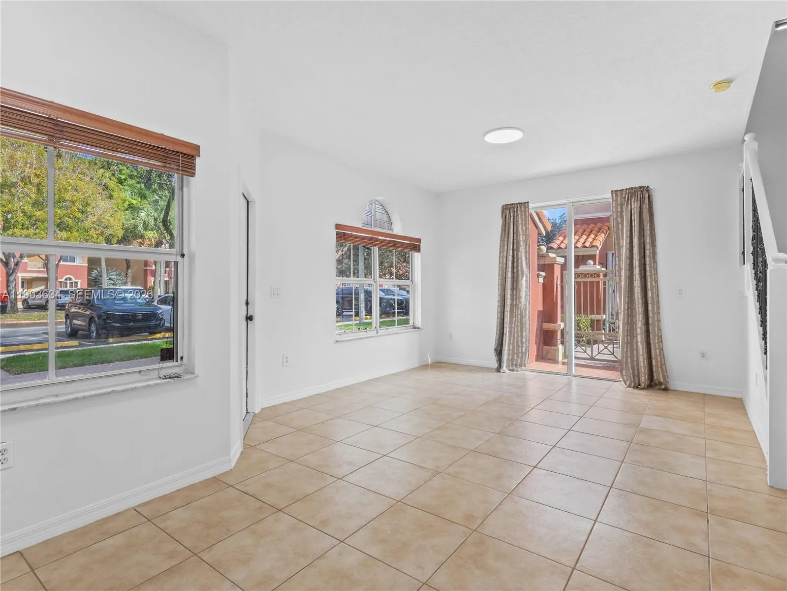 6201 Nw 114th Pl 249, Doral, Florida 33178, Doral, Florida 33178, 3 Bedrooms Bedrooms, ,2 BathroomsBathrooms,Residential Lease,For Rent,6201 Nw 114th Pl 249, Doral, Florida 33178,A11993634