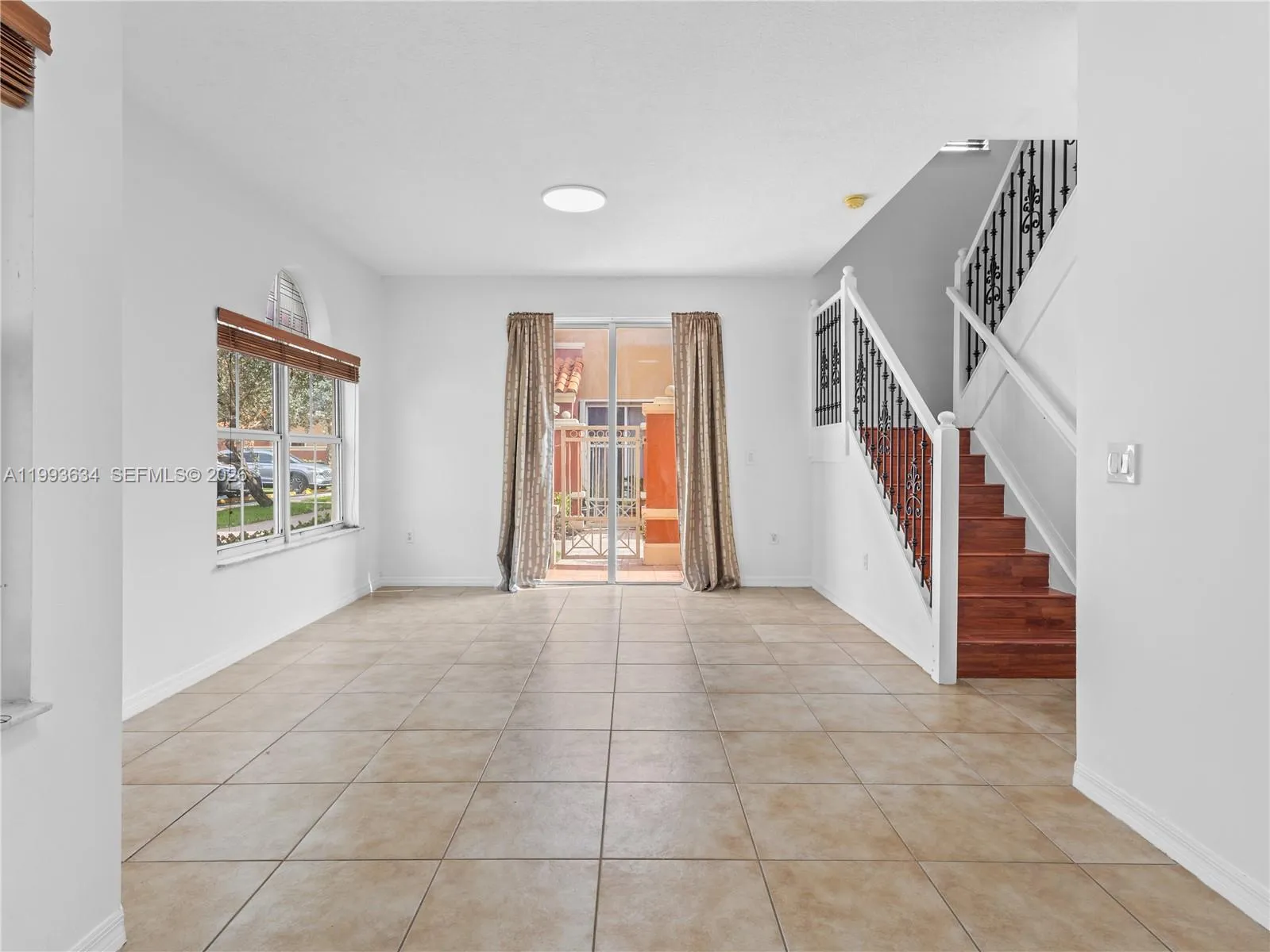 6201 Nw 114th Pl 249, Doral, Florida 33178, Doral, Florida 33178, 3 Bedrooms Bedrooms, ,2 BathroomsBathrooms,Residential Lease,For Rent,6201 Nw 114th Pl 249, Doral, Florida 33178,A11993634