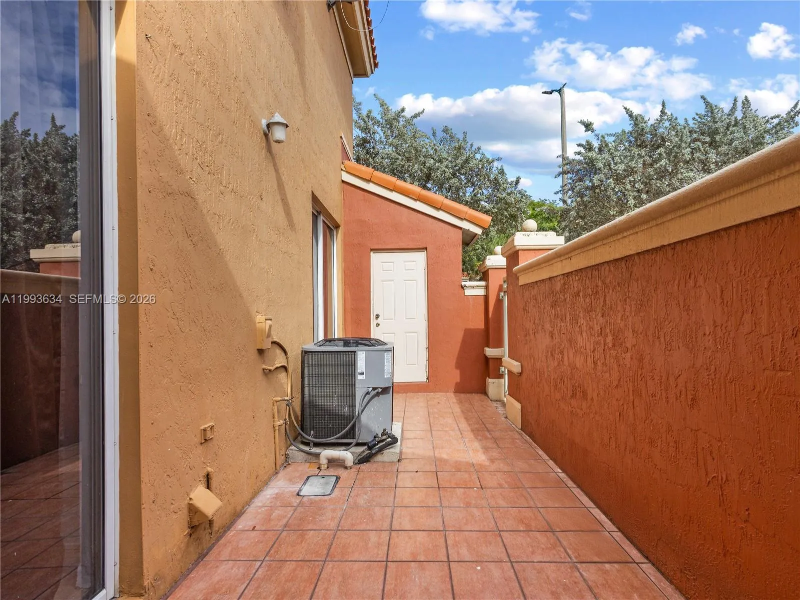 6201 Nw 114th Pl 249, Doral, Florida 33178, Doral, Florida 33178, 3 Bedrooms Bedrooms, ,2 BathroomsBathrooms,Residential Lease,For Rent,6201 Nw 114th Pl 249, Doral, Florida 33178,A11993634