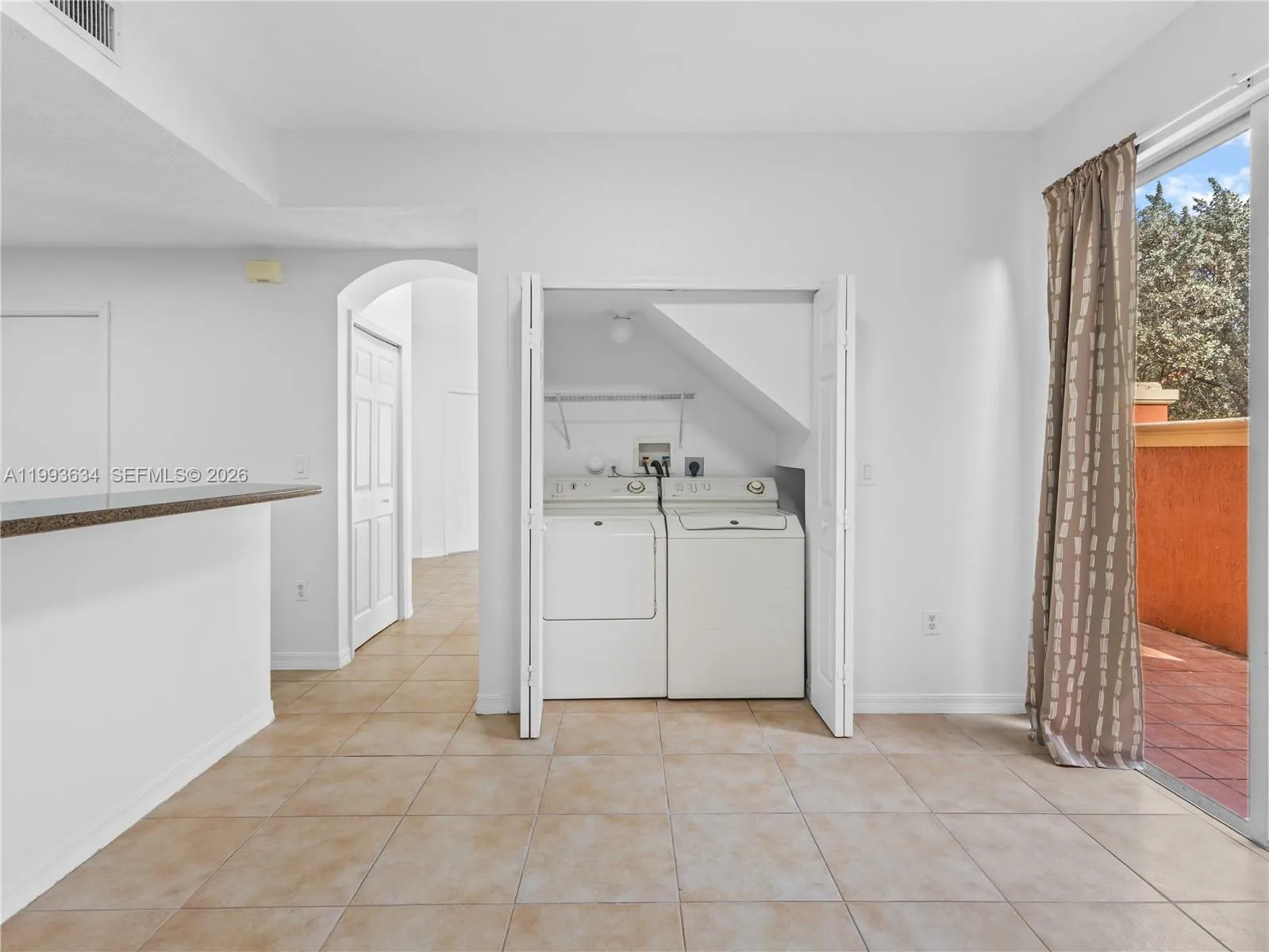 6201 Nw 114th Pl 249, Doral, Florida 33178, Doral, Florida 33178, 3 Bedrooms Bedrooms, ,2 BathroomsBathrooms,Residential Lease,For Rent,6201 Nw 114th Pl 249, Doral, Florida 33178,A11993634