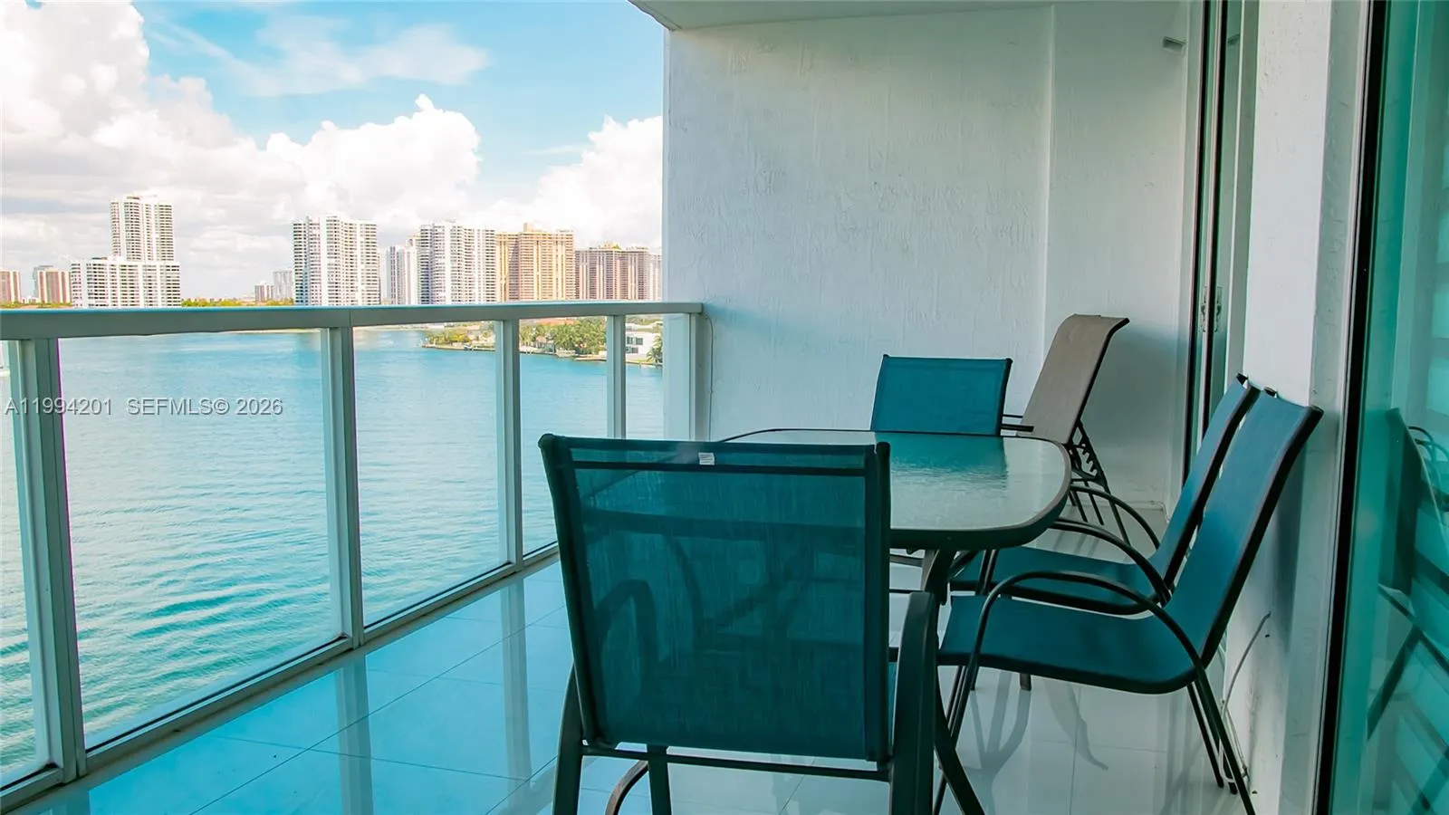 Sunny Isles Beach, Florida 33160, 2 Bedrooms Bedrooms, ,2 BathroomsBathrooms,Residential Lease,For Rent,A11994201