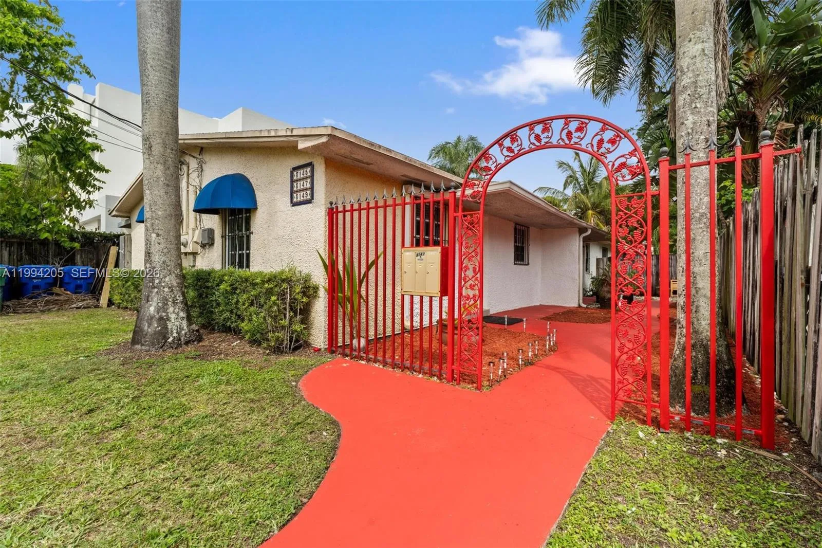 3147 Mcdonald St, Miami, Florida 33133, Miami, Florida 33133, ,Residential Income,For Sale,3147 Mcdonald St, Miami, Florida 33133,A11994205