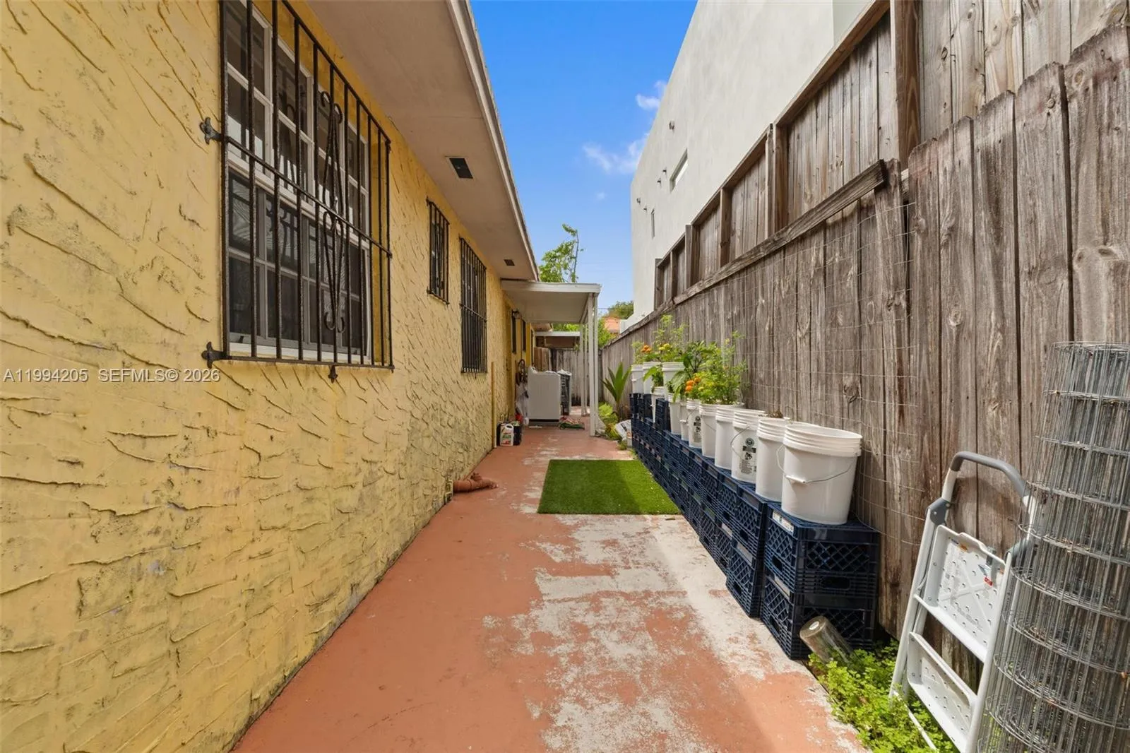 3147 Mcdonald St, Miami, Florida 33133, Miami, Florida 33133, ,Residential Income,For Sale,3147 Mcdonald St, Miami, Florida 33133,A11994205