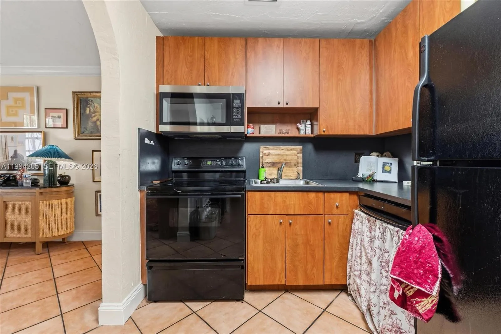 3147 Mcdonald St, Miami, Florida 33133, Miami, Florida 33133, ,Residential Income,For Sale,3147 Mcdonald St, Miami, Florida 33133,A11994205