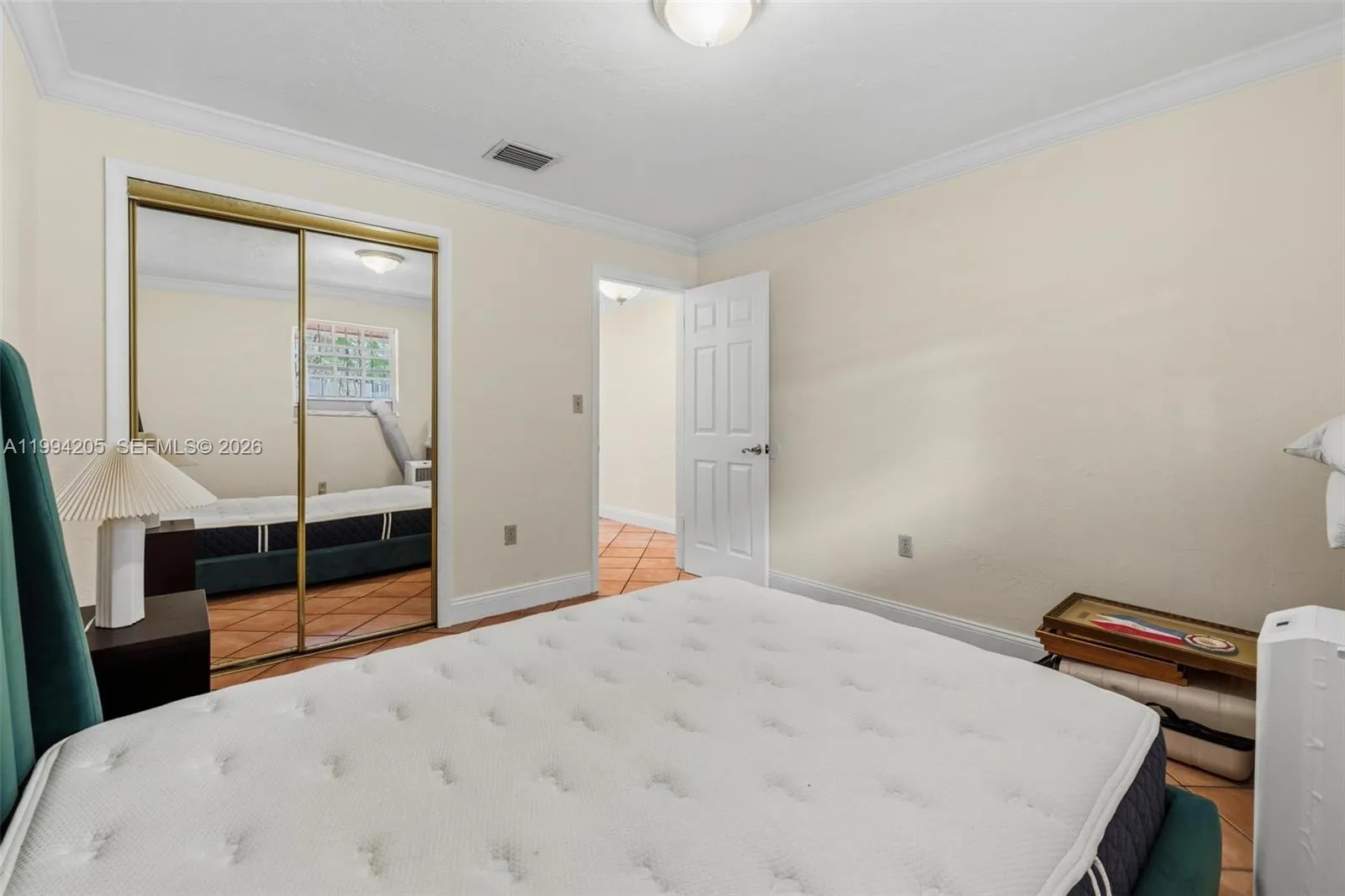 3147 Mcdonald St, Miami, Florida 33133, Miami, Florida 33133, ,Residential Income,For Sale,3147 Mcdonald St, Miami, Florida 33133,A11994205