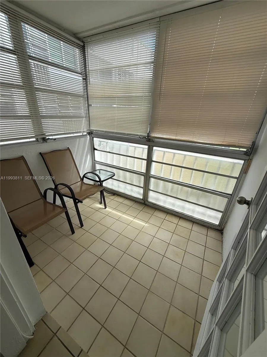 1333 E Hallandale Beach Blvd 223, Hallandale Beach, Hallandale Beach, Florida 33009, 1 Bedroom Bedrooms, ,1 BathroomBathrooms,Residential Lease,For Rent,1333 E Hallandale Beach Blvd 223, Hallandale Beach,A11993811