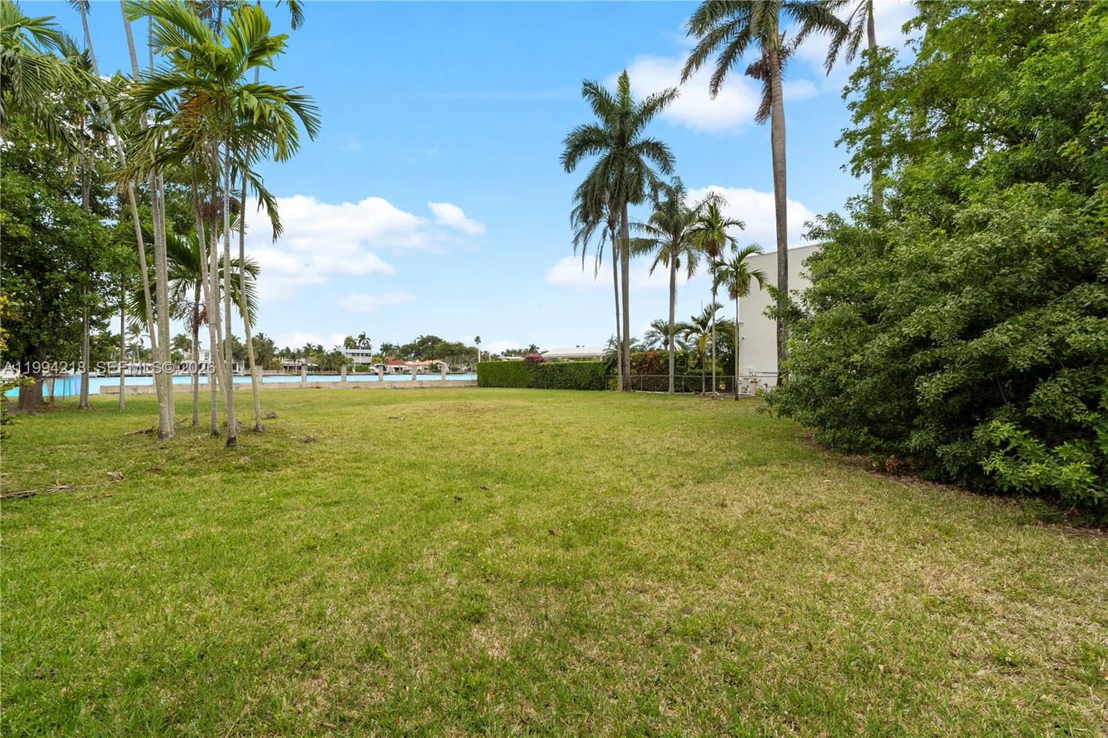 1018 S Northlake Dr, Hollywood, Florida 33019, Hollywood, Florida 33019, ,Land,For Sale,1018 S Northlake Dr, Hollywood, Florida 33019,A11994218