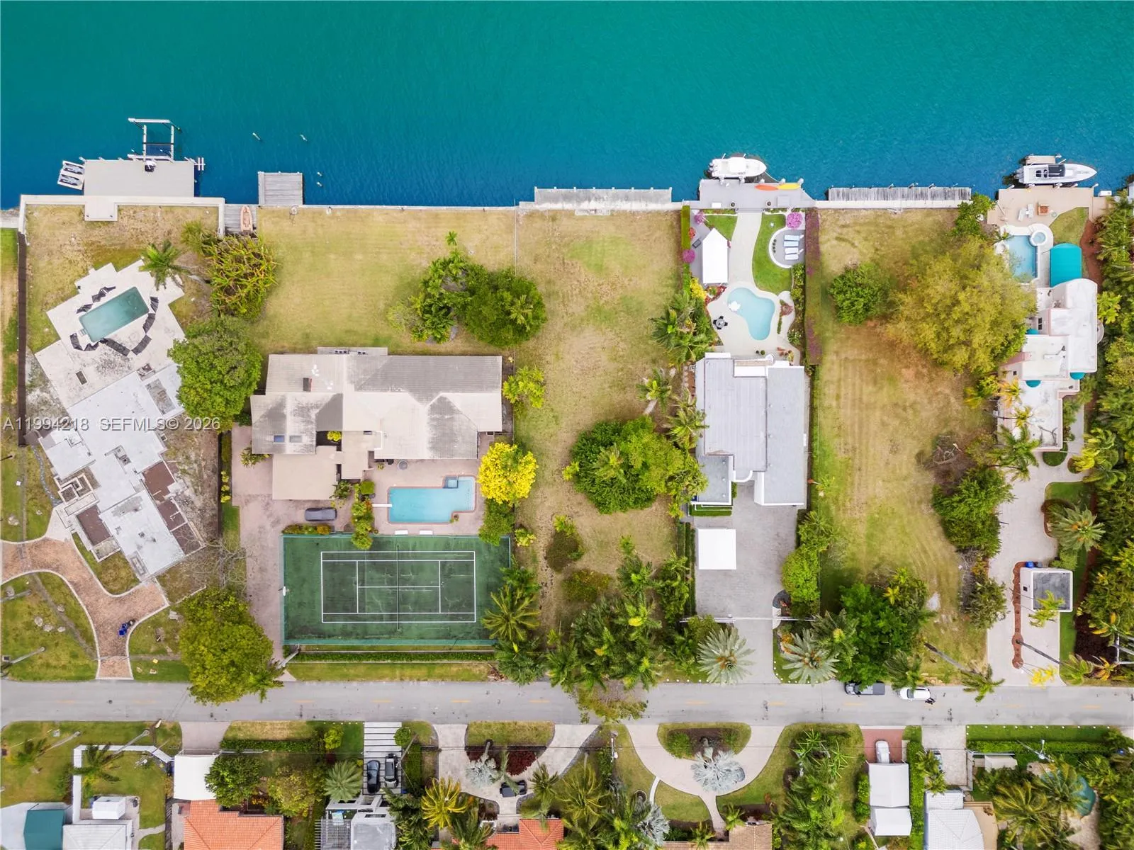 1018 S Northlake Dr, Hollywood, Florida 33019, Hollywood, Florida 33019, ,Land,For Sale,1018 S Northlake Dr, Hollywood, Florida 33019,A11994218