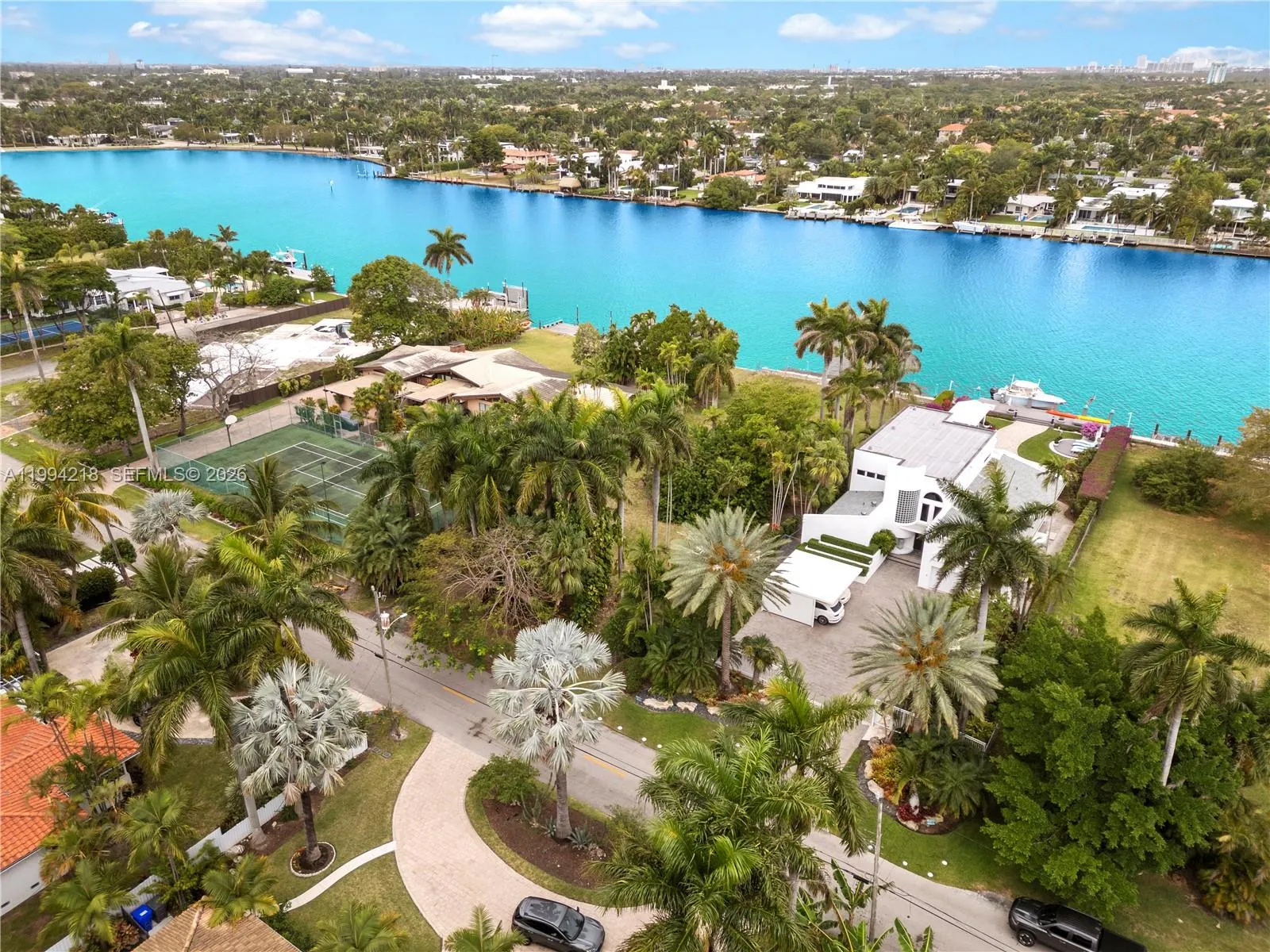 1018 S Northlake Dr, Hollywood, Florida 33019, Hollywood, Florida 33019, ,Land,For Sale,1018 S Northlake Dr, Hollywood, Florida 33019,A11994218