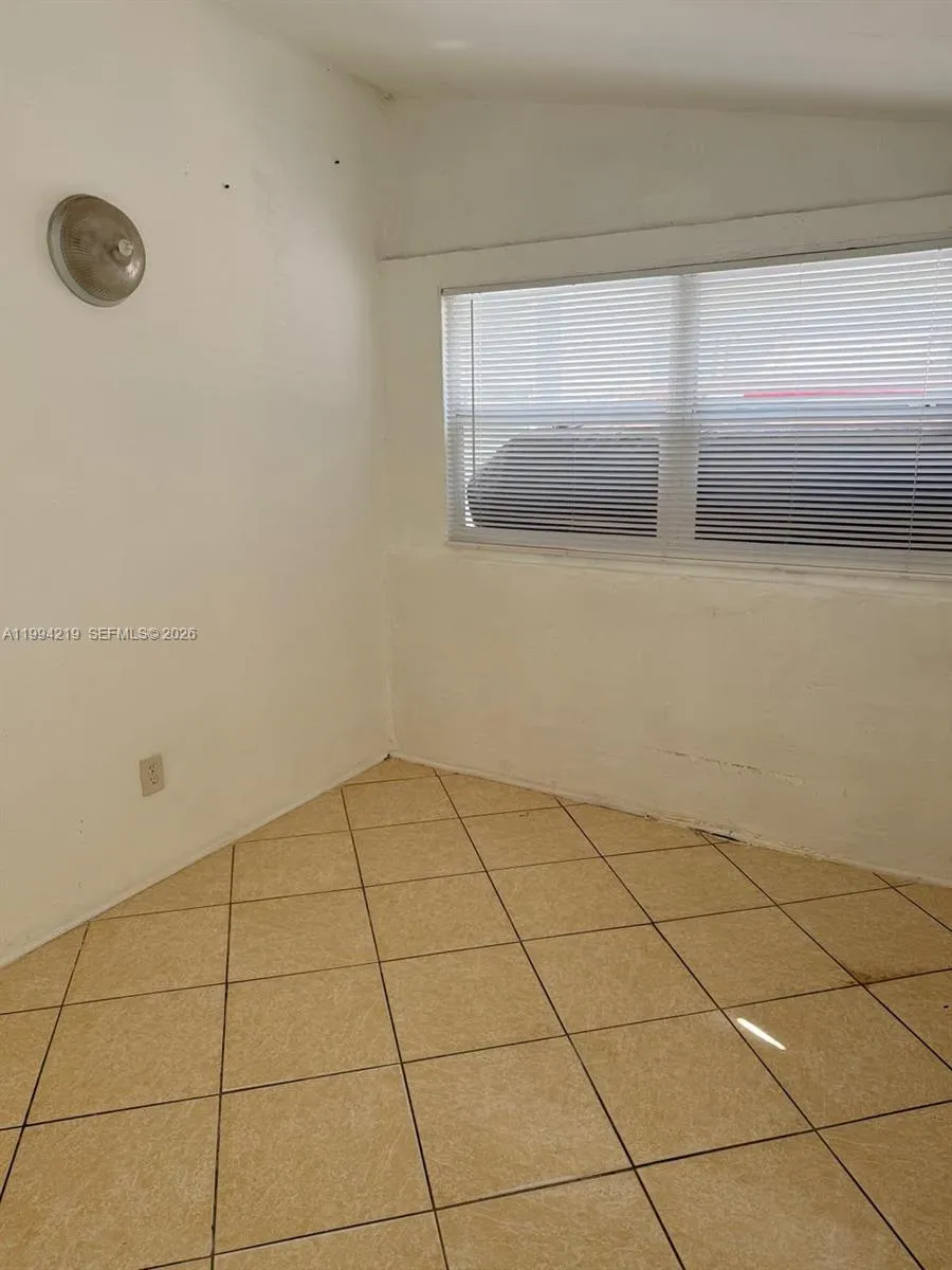 1026 Nw 50th St 1, Miami, Florida 33127, Miami, Florida 33127, 3 Bedrooms Bedrooms, ,1 BathroomBathrooms,Residential Lease,For Rent,1026 Nw 50th St 1, Miami, Florida 33127,A11994219
