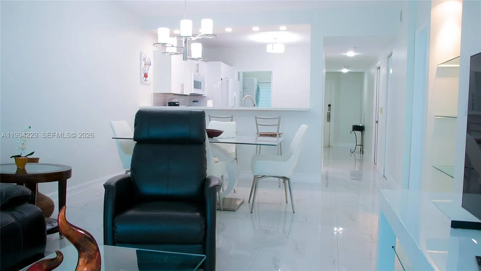 18100 N Bay Rd 906, Sunny Isles Beach, Florida 331, Sunny Isles Beach, Florida 33160, 2 Bedrooms Bedrooms, ,2 BathroomsBathrooms,Residential Lease,For Rent,18100 N Bay Rd 906, Sunny Isles Beach, Florida 331,A11994223