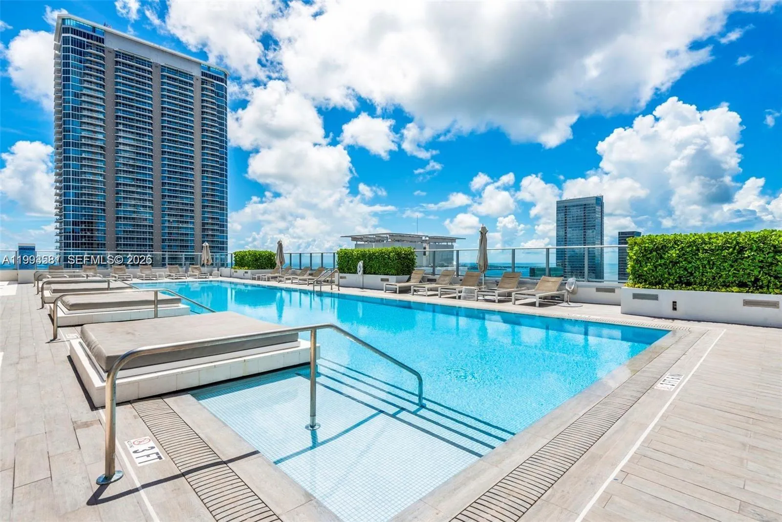 1010 E Brickell Ave 2611, Miami, Florida 33131, Miami, Florida 33131, 2 Bedrooms Bedrooms, ,1 BathroomBathrooms,Residential Lease,For Rent,1010 E Brickell Ave 2611, Miami, Florida 33131,A11993581