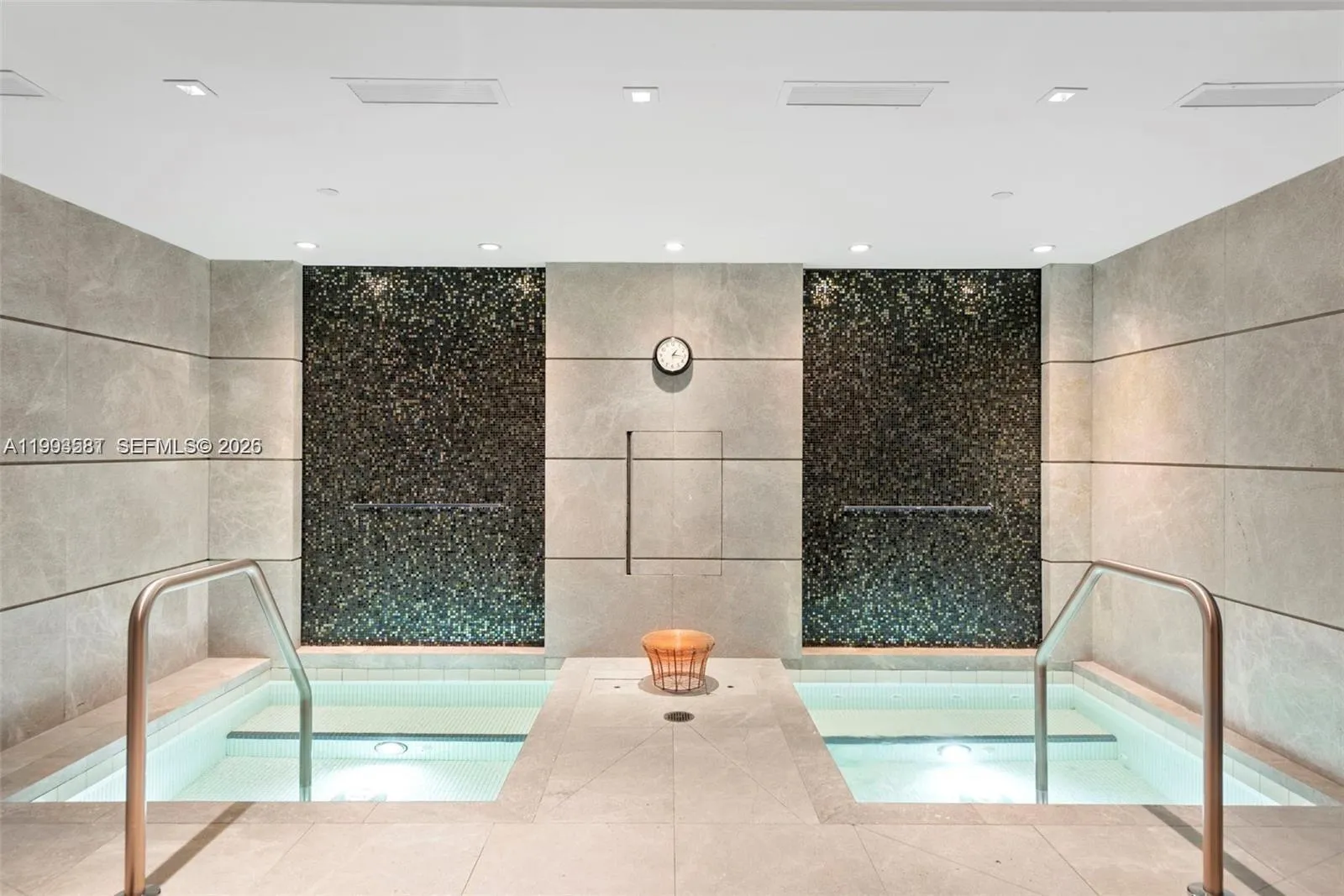 1010 E Brickell Ave 2611, Miami, Florida 33131, Miami, Florida 33131, 2 Bedrooms Bedrooms, ,1 BathroomBathrooms,Residential Lease,For Rent,1010 E Brickell Ave 2611, Miami, Florida 33131,A11993581