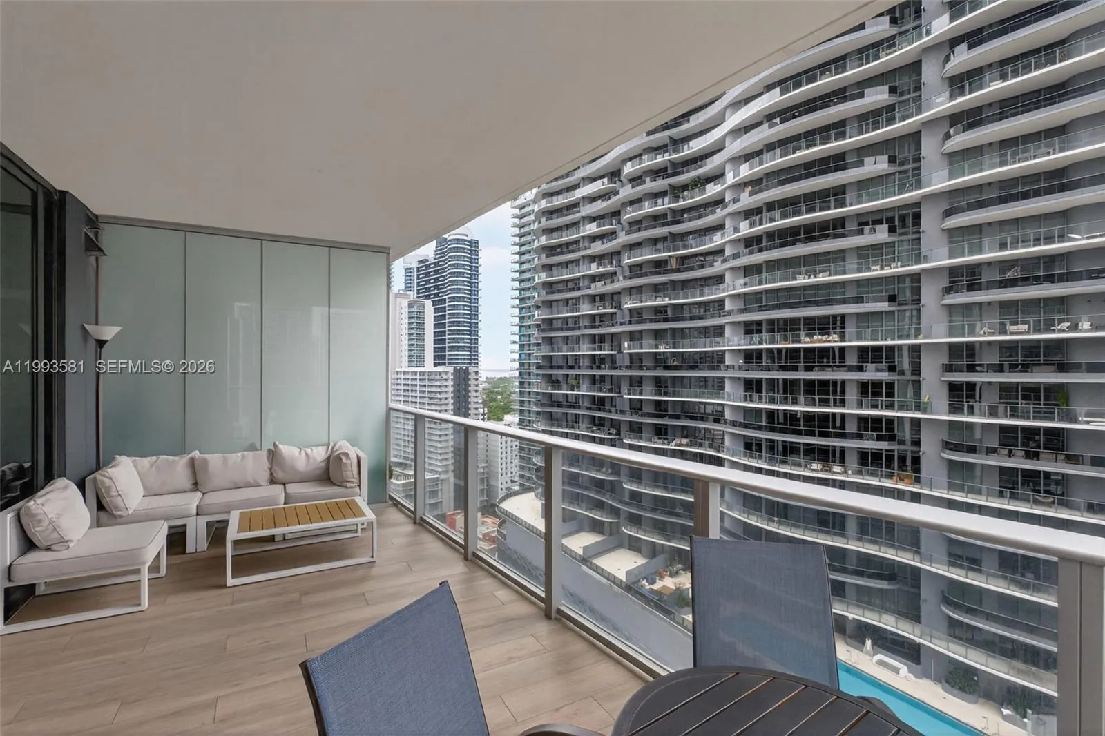 1010 E Brickell Ave 2611, Miami, Florida 33131, Miami, Florida 33131, 2 Bedrooms Bedrooms, ,1 BathroomBathrooms,Residential Lease,For Rent,1010 E Brickell Ave 2611, Miami, Florida 33131,A11993581