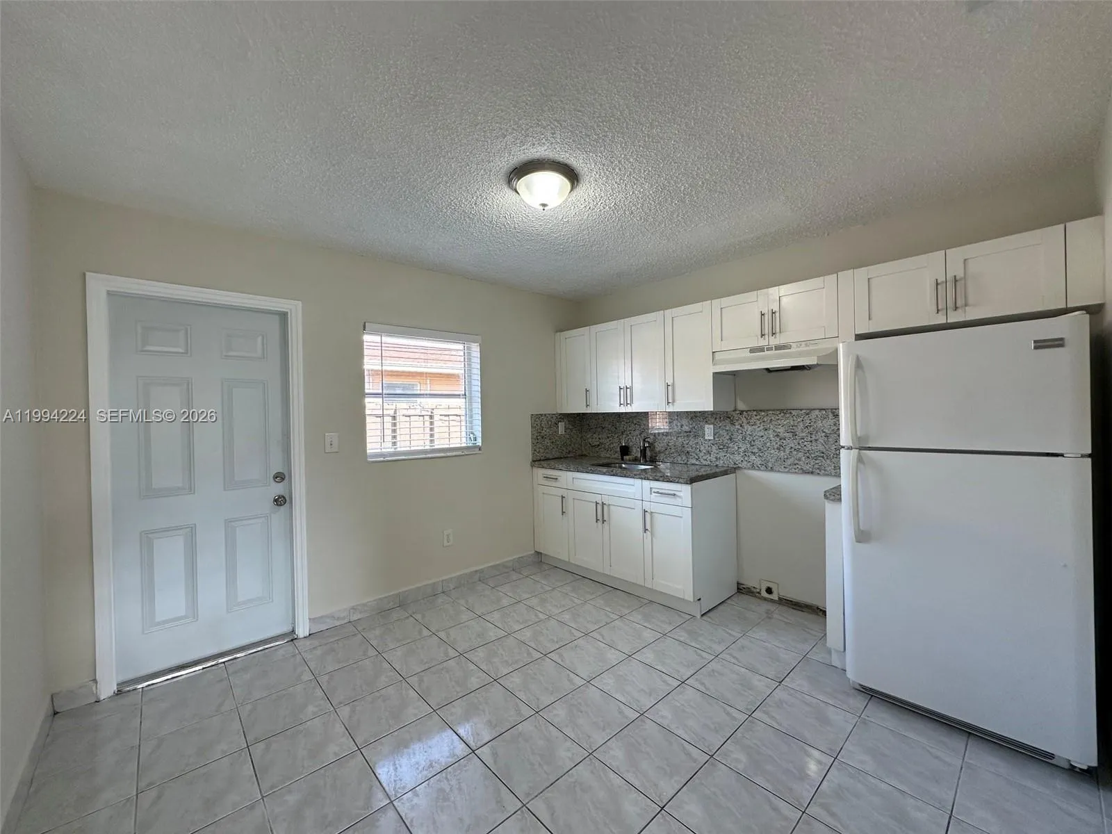 11346 Sw 2nd St Front, Sweetwater, Florida 33174, Sweetwater, Florida 33174, 2 Bedrooms Bedrooms, ,1 BathroomBathrooms,Residential Lease,For Rent,11346 Sw 2nd St Front, Sweetwater, Florida 33174,A11994224