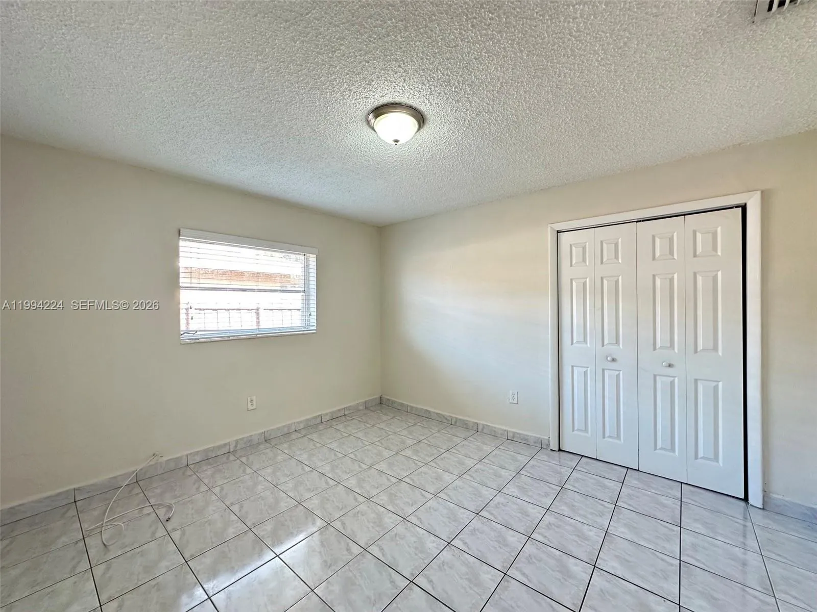 11346 Sw 2nd St Front, Sweetwater, Florida 33174, Sweetwater, Florida 33174, 2 Bedrooms Bedrooms, ,1 BathroomBathrooms,Residential Lease,For Rent,11346 Sw 2nd St Front, Sweetwater, Florida 33174,A11994224