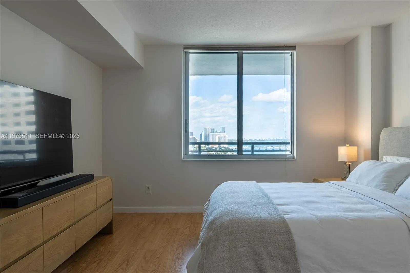 325 S Biscayne Blvd 2724, Miami, Florida 33131, Miami, Florida 33131, 1 Bedroom Bedrooms, ,1 BathroomBathrooms,Residential Lease,For Rent,325 S Biscayne Blvd 2724, Miami, Florida 33131,A11979511