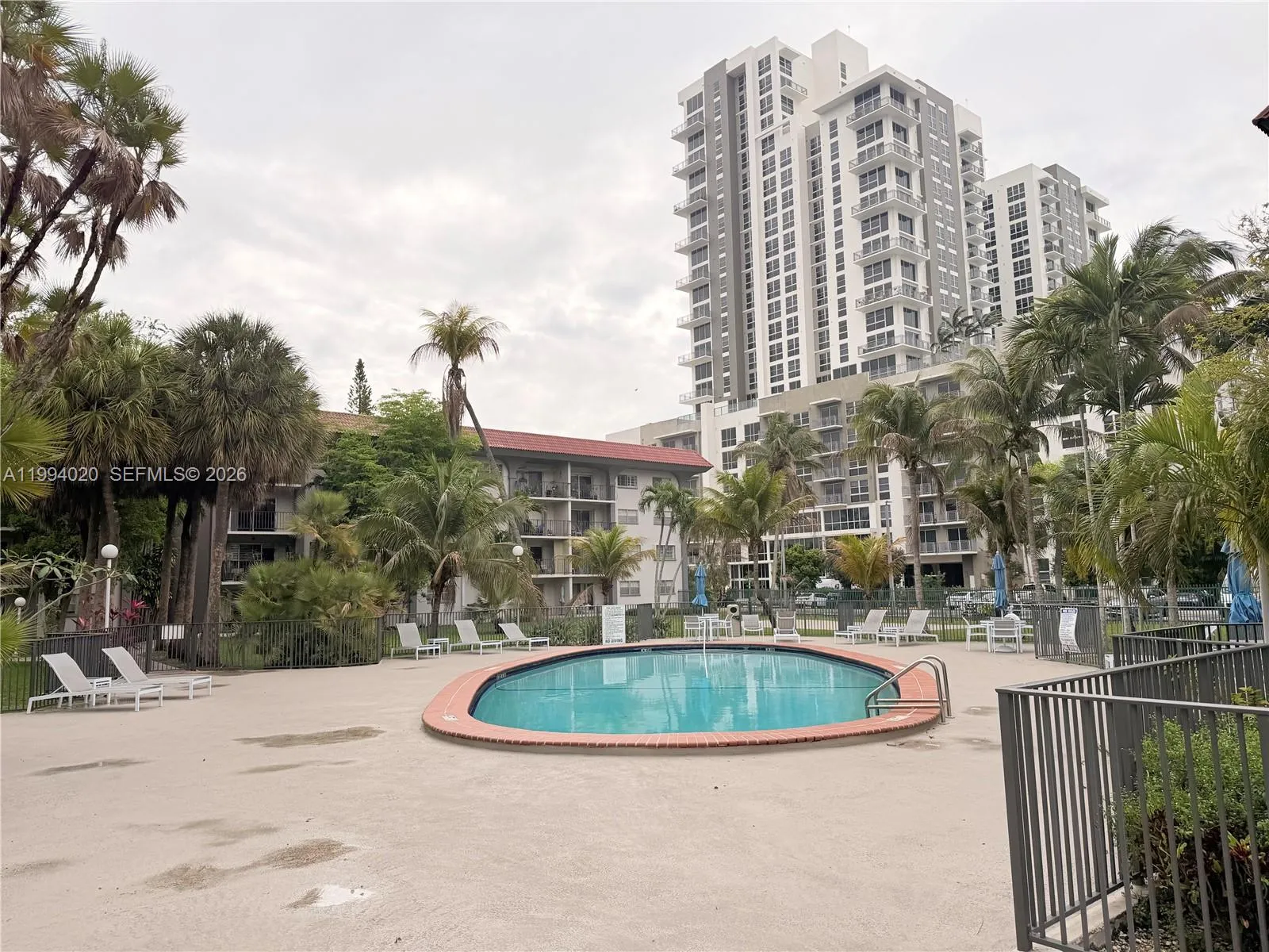 8101 Sw 72nd Ave 403w, Miami, Florida 33143, Miami, Florida 33143, 2 Bedrooms Bedrooms, ,2 BathroomsBathrooms,Residential,For Sale,8101 Sw 72nd Ave 403w, Miami, Florida 33143,A11994020