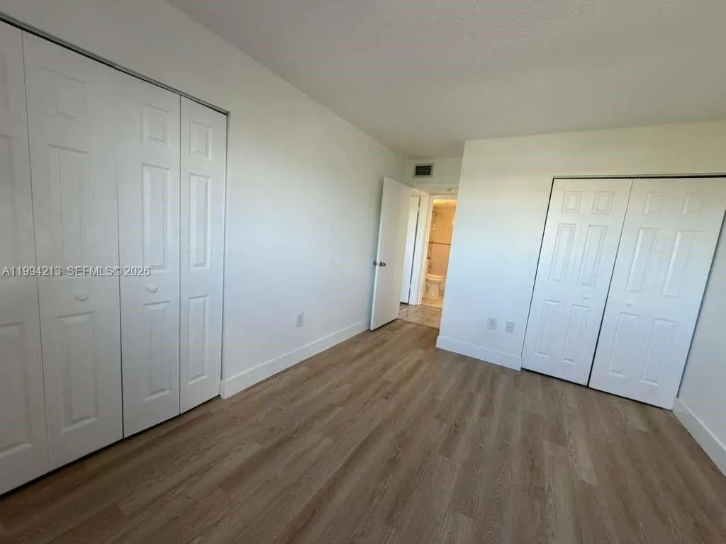 8185 Nw 7th St 517, Miami, Florida 33126, Miami, Florida 33126, 2 Bedrooms Bedrooms, ,2 BathroomsBathrooms,Residential Lease,For Rent,8185 Nw 7th St 517, Miami, Florida 33126,A11994213