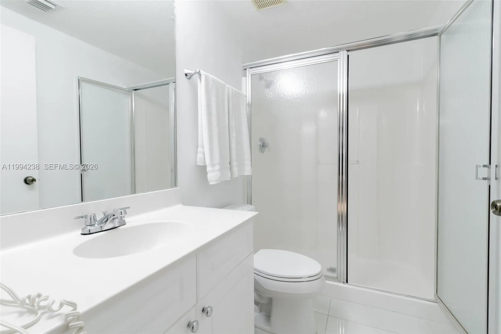 Sunny Isles Beach, Florida 33160, 2 Bedrooms Bedrooms, ,2 BathroomsBathrooms,Residential Lease,For Rent,A11994238