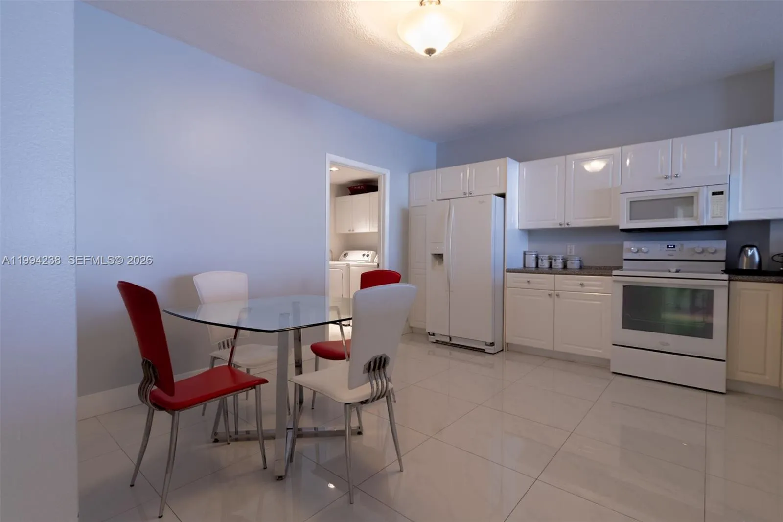 Sunny Isles Beach, Florida 33160, 2 Bedrooms Bedrooms, ,2 BathroomsBathrooms,Residential Lease,For Rent,A11994238