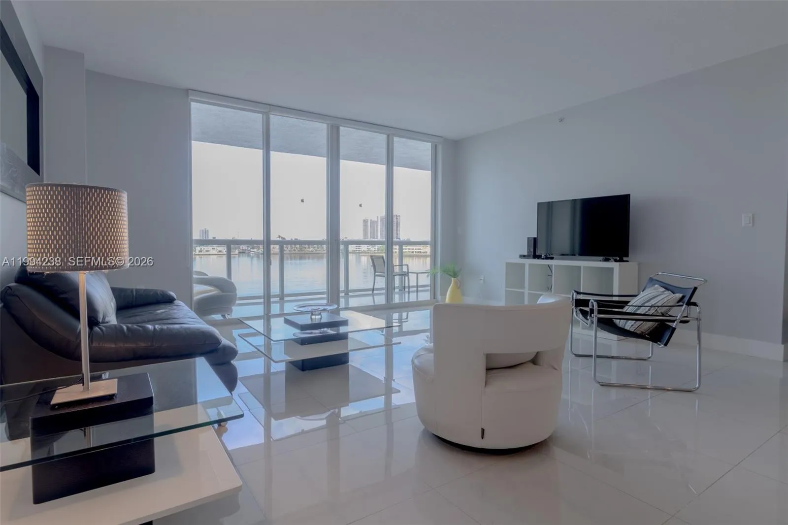 Sunny Isles Beach, Florida 33160, 2 Bedrooms Bedrooms, ,2 BathroomsBathrooms,Residential Lease,For Rent,A11994238