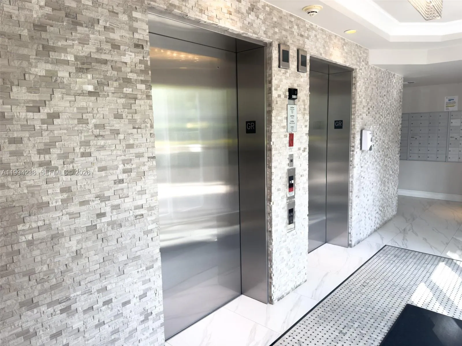 Sunny Isles Beach, Florida 33160, 2 Bedrooms Bedrooms, ,2 BathroomsBathrooms,Residential Lease,For Rent,A11994238