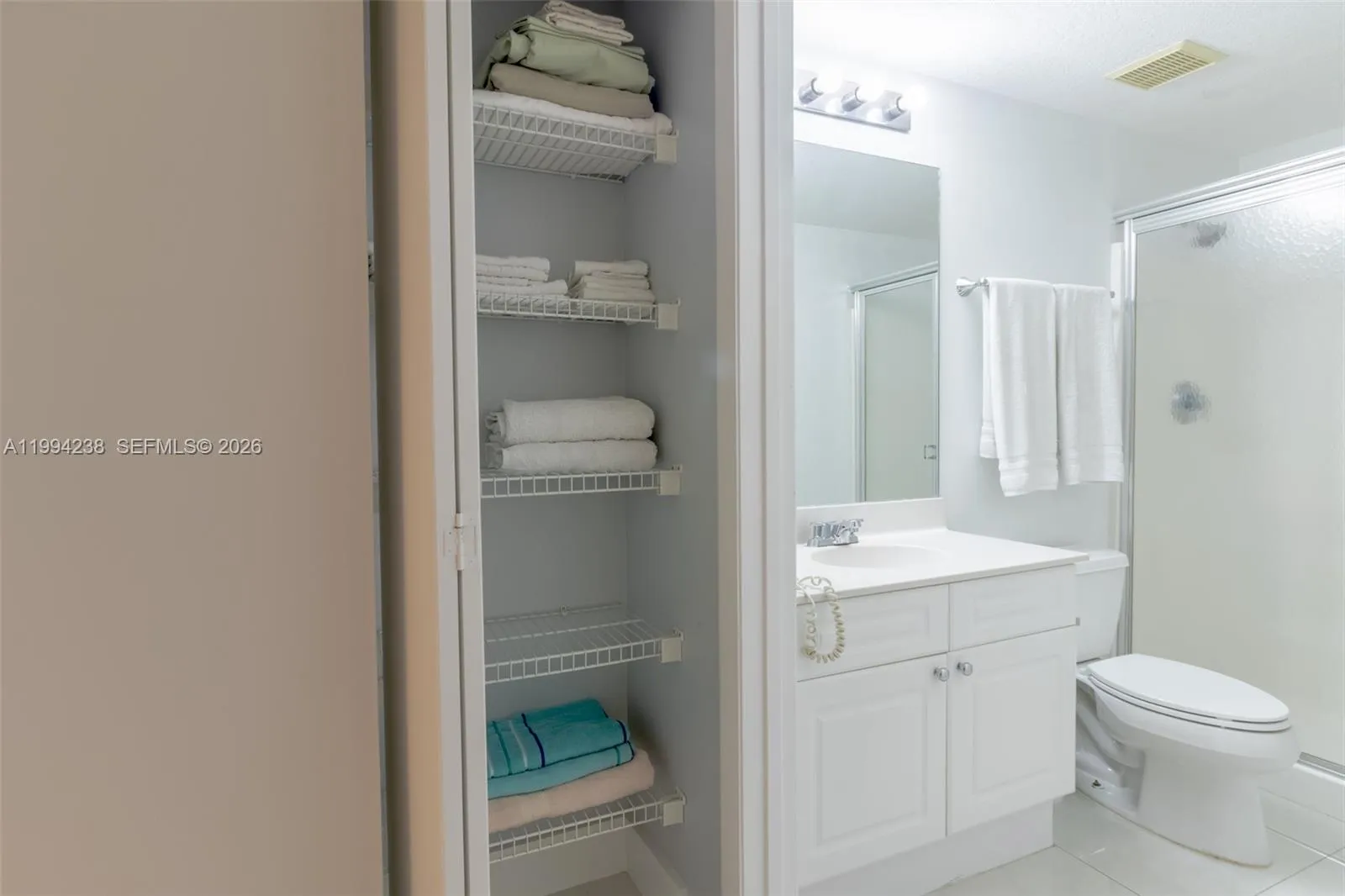 Sunny Isles Beach, Florida 33160, 2 Bedrooms Bedrooms, ,2 BathroomsBathrooms,Residential Lease,For Rent,A11994238